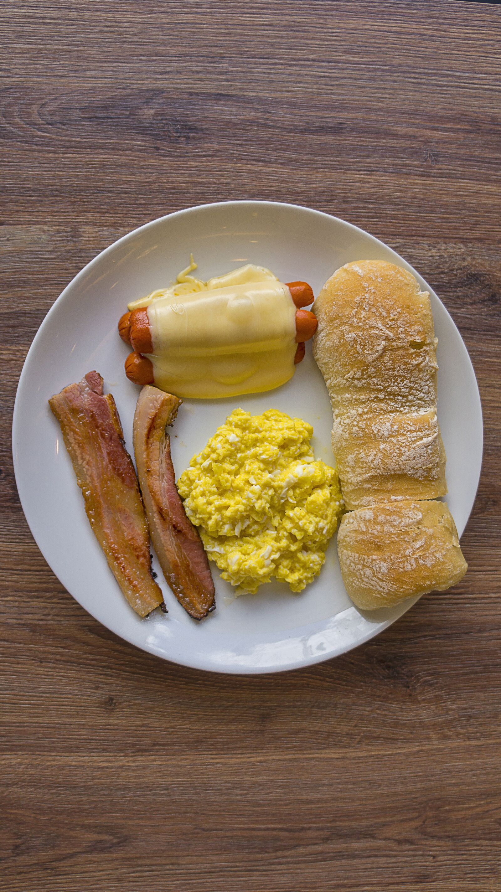 Sony Alpha a3000 + Sony E 18-55mm F3.5-5.6 OSS sample photo. Bruncha, breakfest, bacon photography
