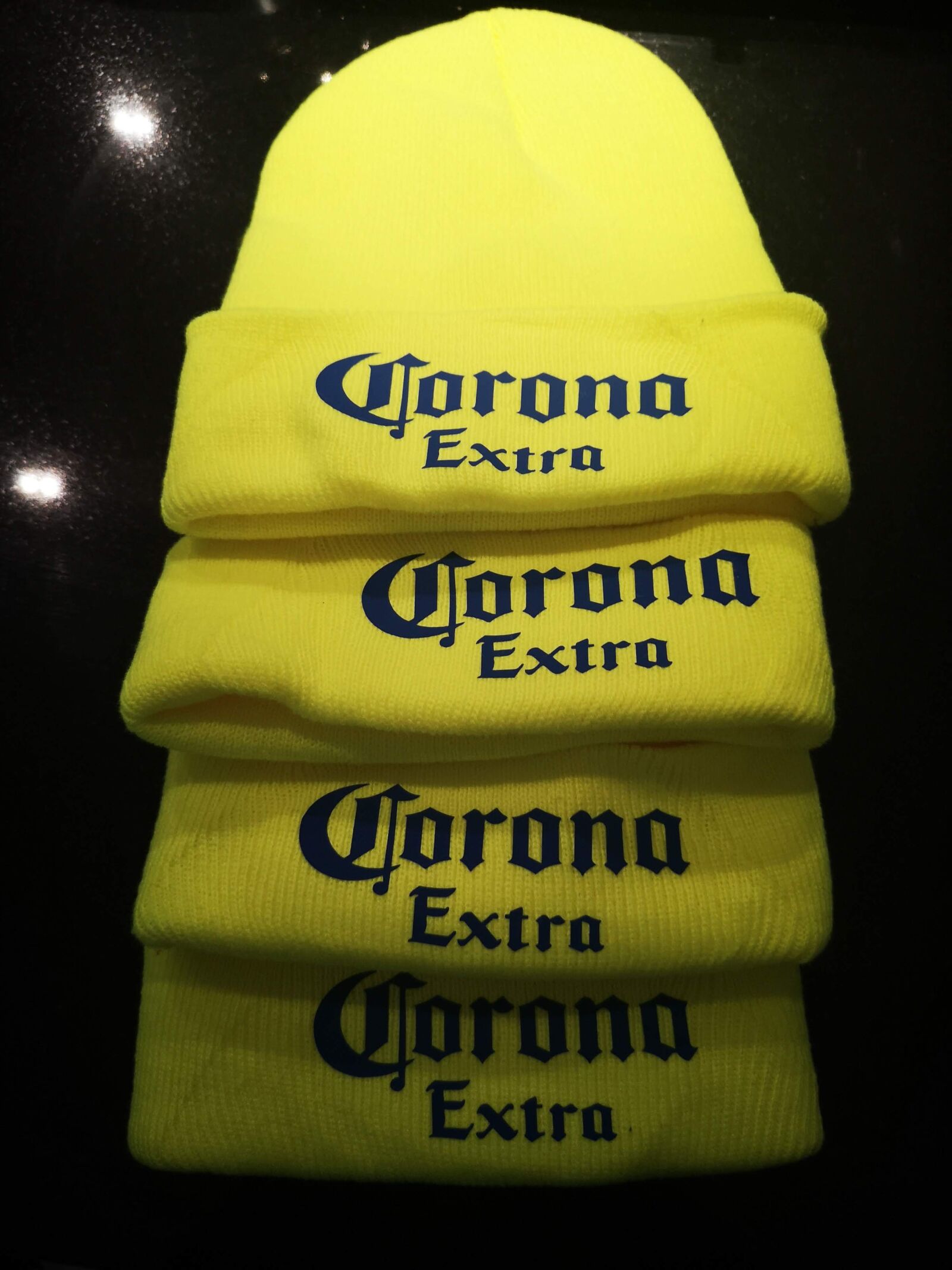 HUAWEI CLT-L29 sample photo. Corona, hat, beer photography