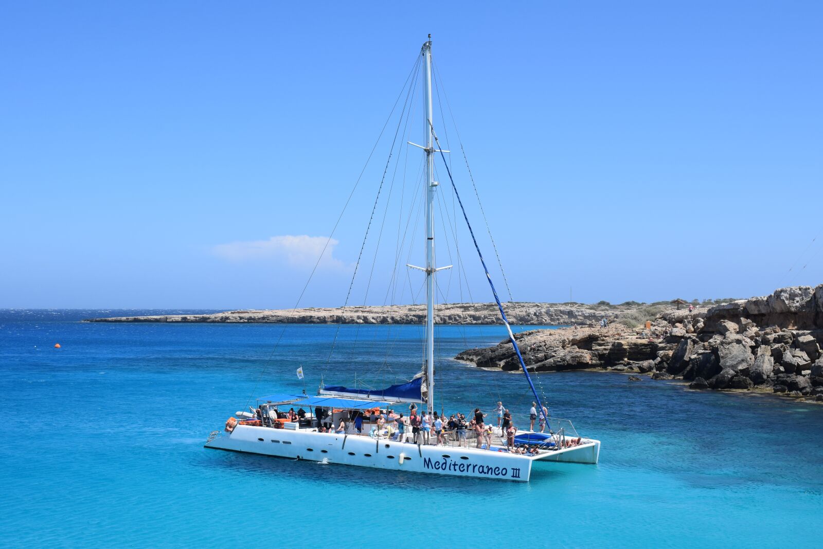 Nikon D3300 sample photo. Catamaran, sea, boat photography