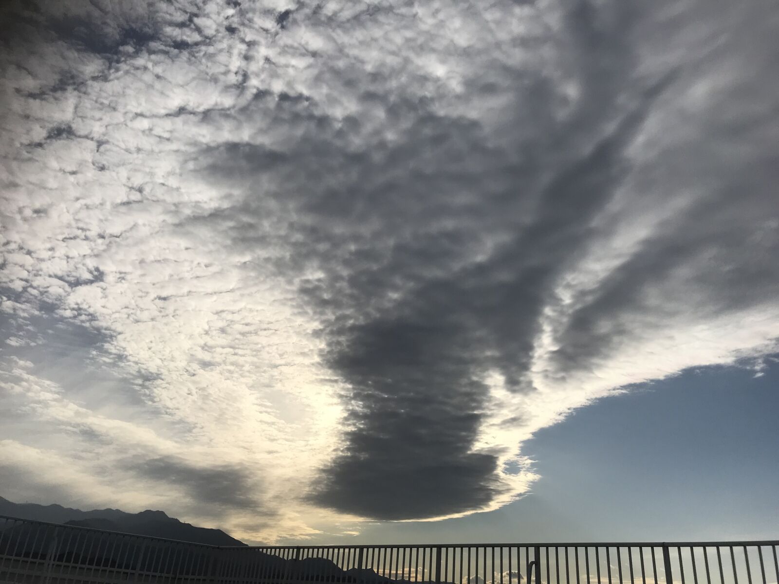 iPhone 7 back camera 3.99mm f/1.8 sample photo. Cloud, landscape, from a photography