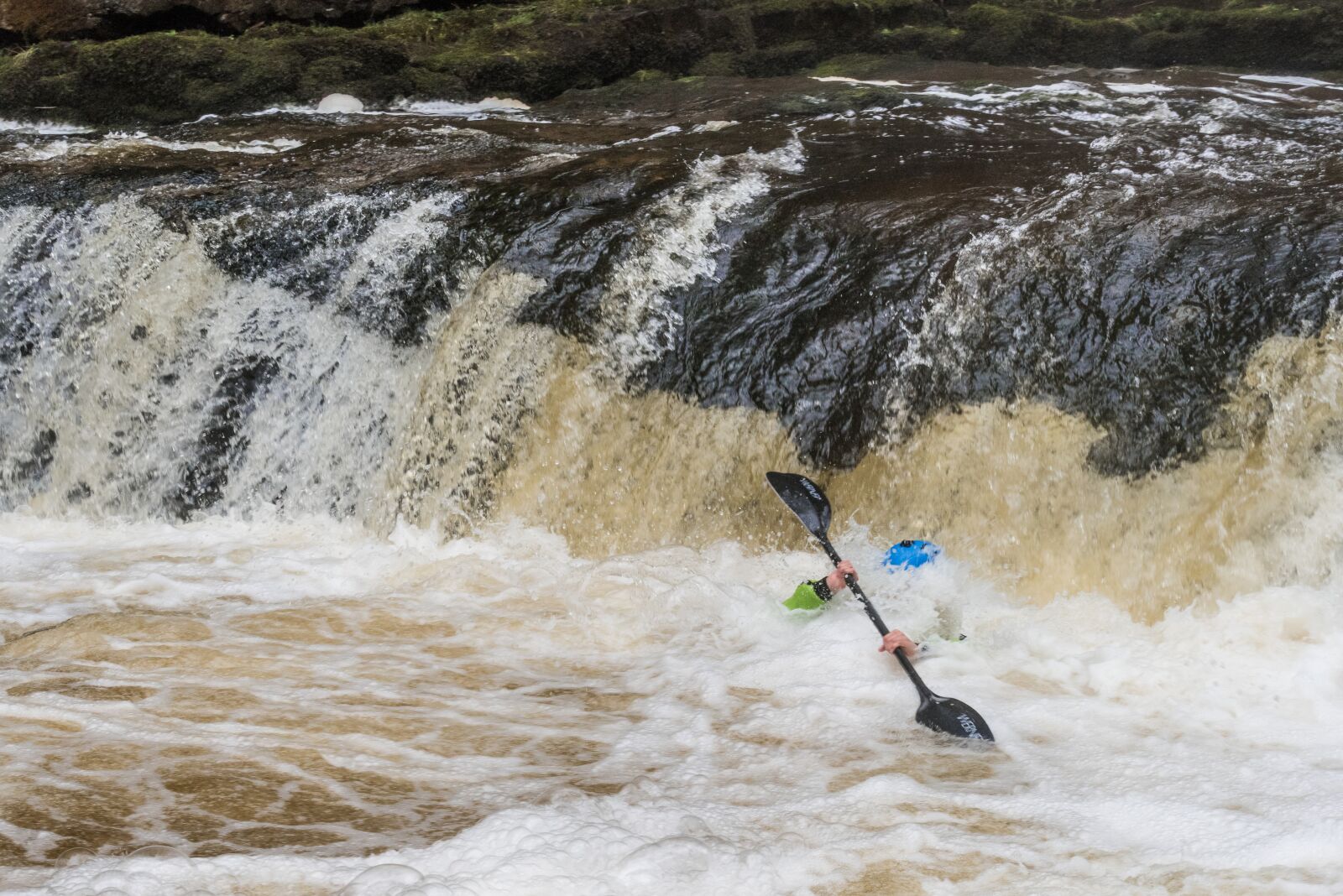 Nikon D810 sample photo. Kayak, submerged, water photography