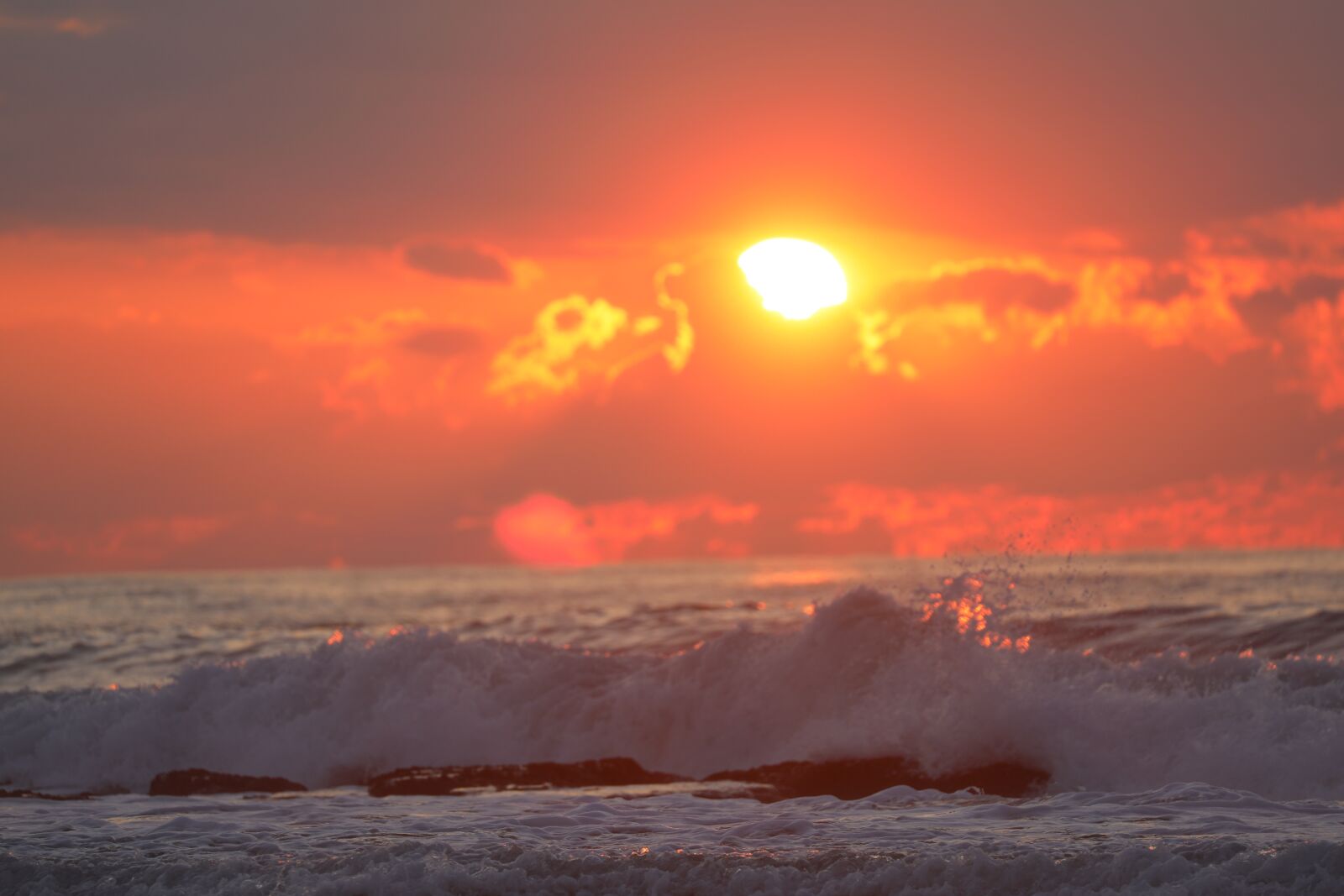 Canon EOS 5D Mark IV sample photo. Sea, sunset, beach photography