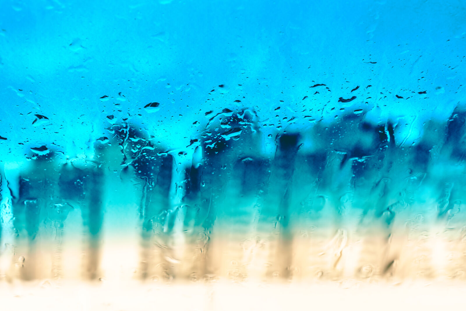 Sony a6000 + Sony E 35mm F1.8 OSS sample photo. Drops, rain, raindrops, windshield photography