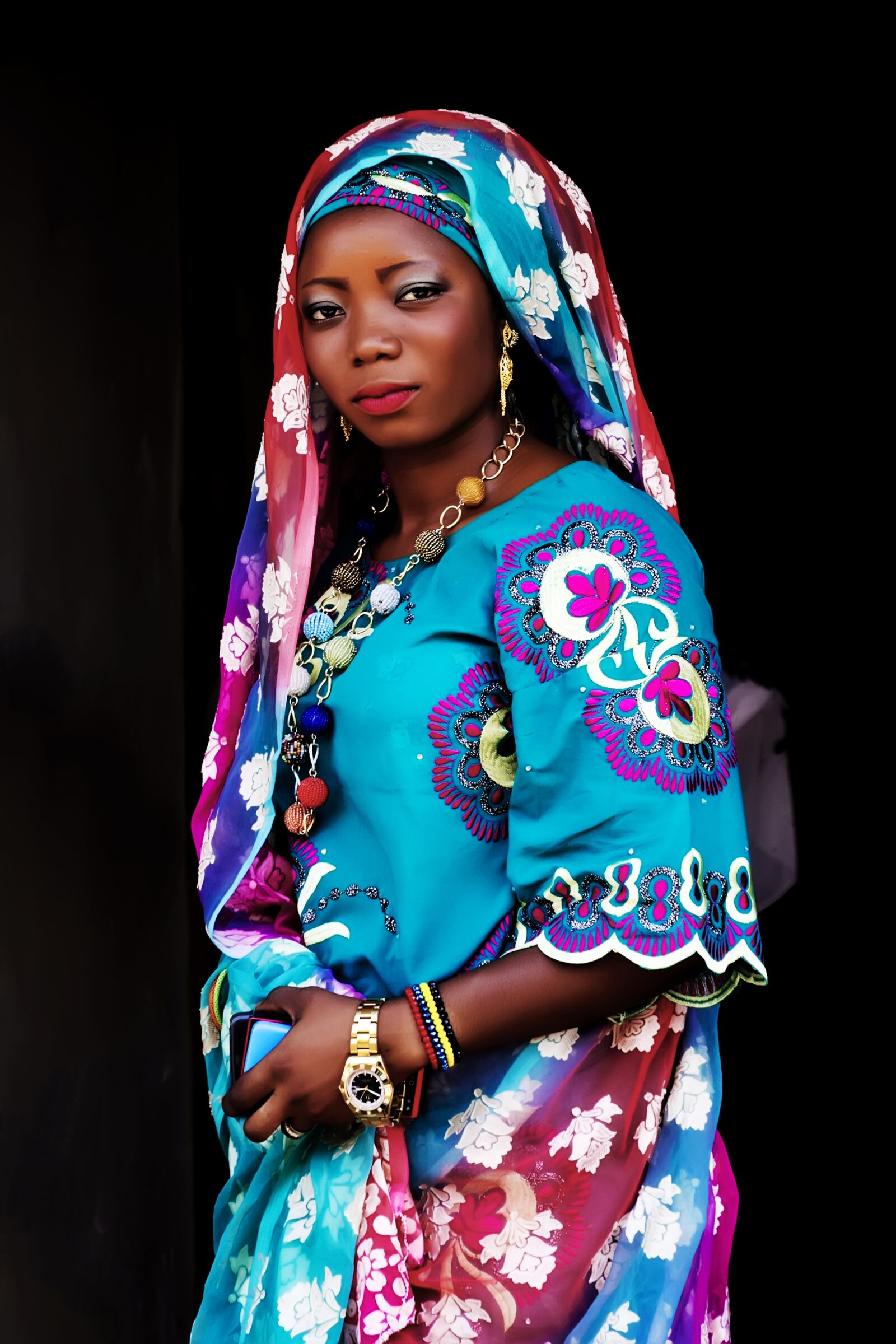 Canon EOS 60D + Canon EF-S 18-135mm F3.5-5.6 IS STM sample photo. African woman, woman, nigeria photography