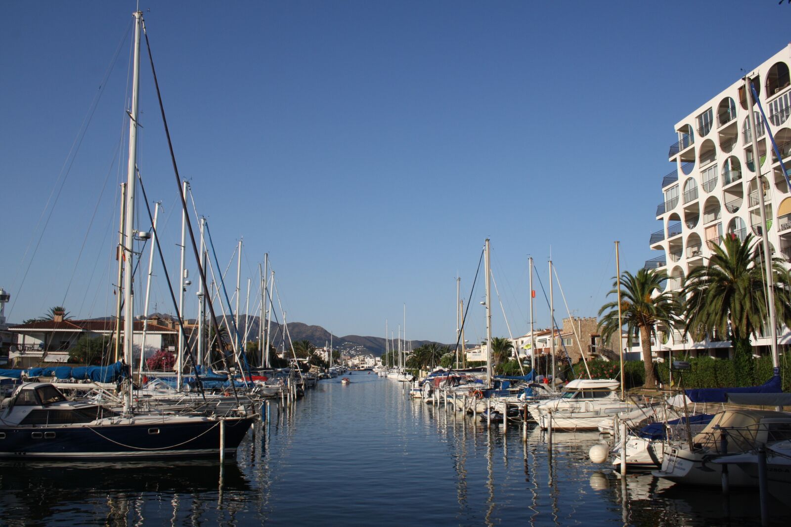 Canon EOS 1000D (EOS Digital Rebel XS / EOS Kiss F) sample photo. Spain, costa brava, empuria photography