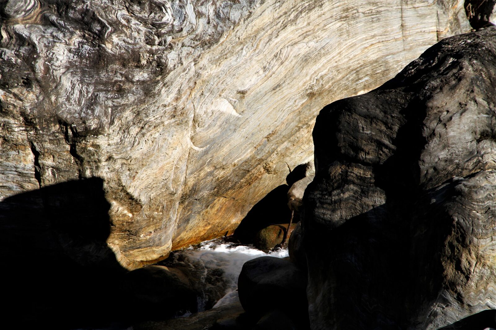 Canon EOS 7D sample photo. Rocks, gorge, canyon photography
