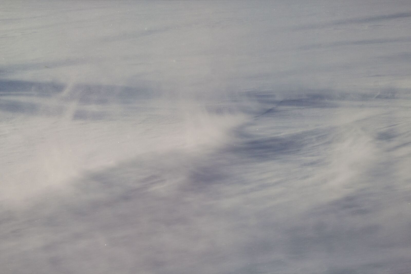 Canon EOS 1200D (EOS Rebel T5 / EOS Kiss X70 / EOS Hi) sample photo. Snow, blowing, drifting photography