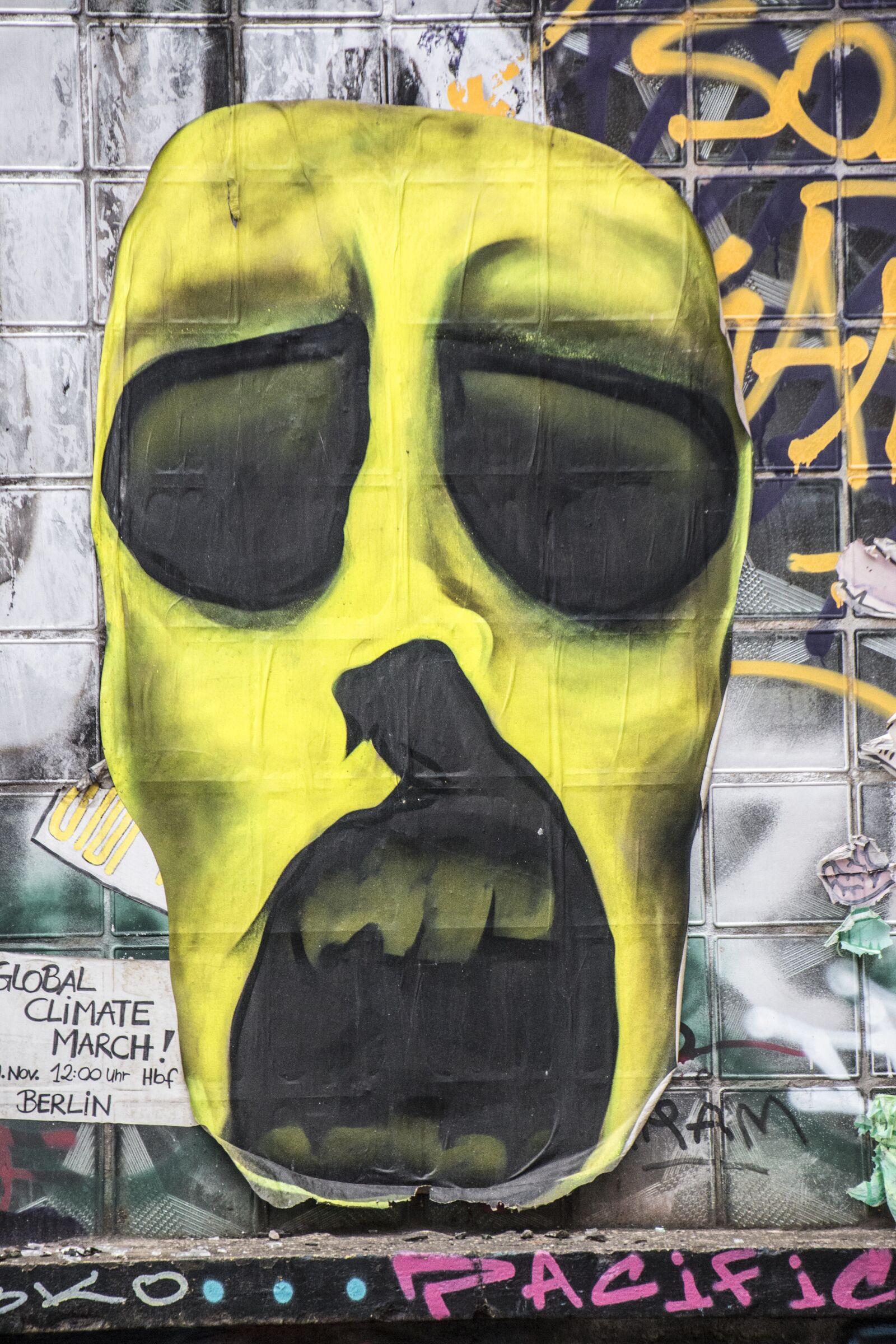 Canon EOS 70D sample photo. Berlin, drawing, wall photography