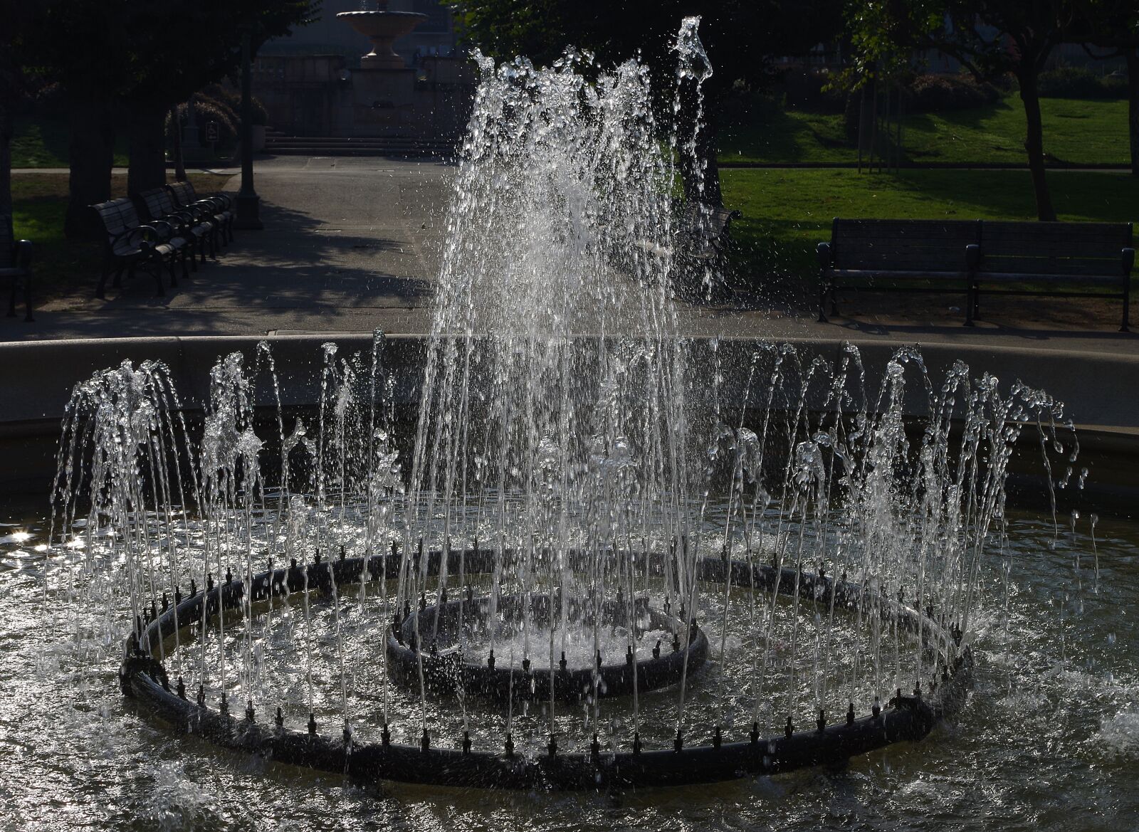 Pentax K-50 sample photo. Fountain, water, water fountain photography