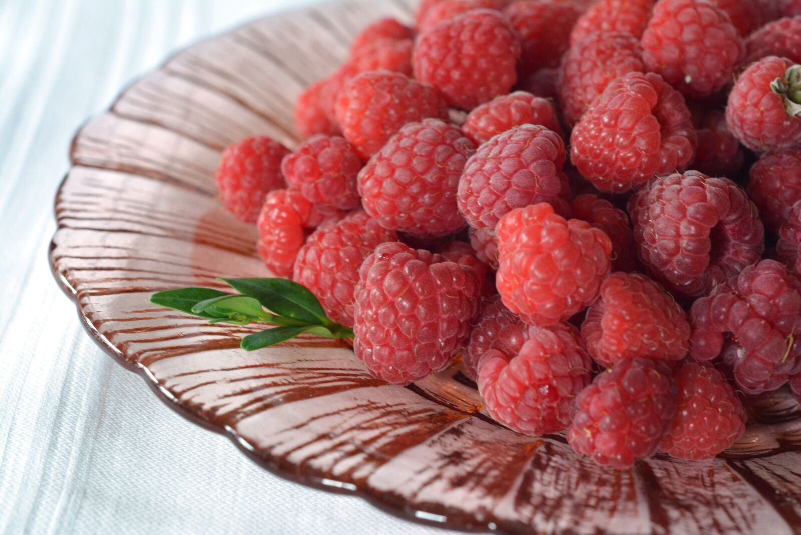 Nikon D5200 sample photo. Malina, raspberries, berries photography