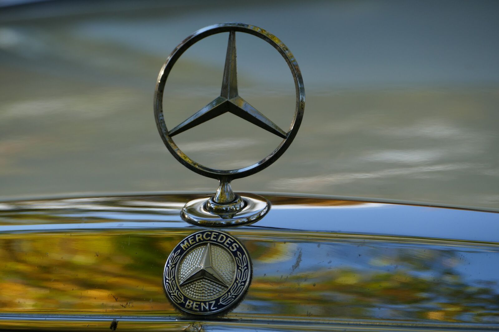 Panasonic Lumix DMC-FZ1000 sample photo. Car, mercedes, vehicle photography