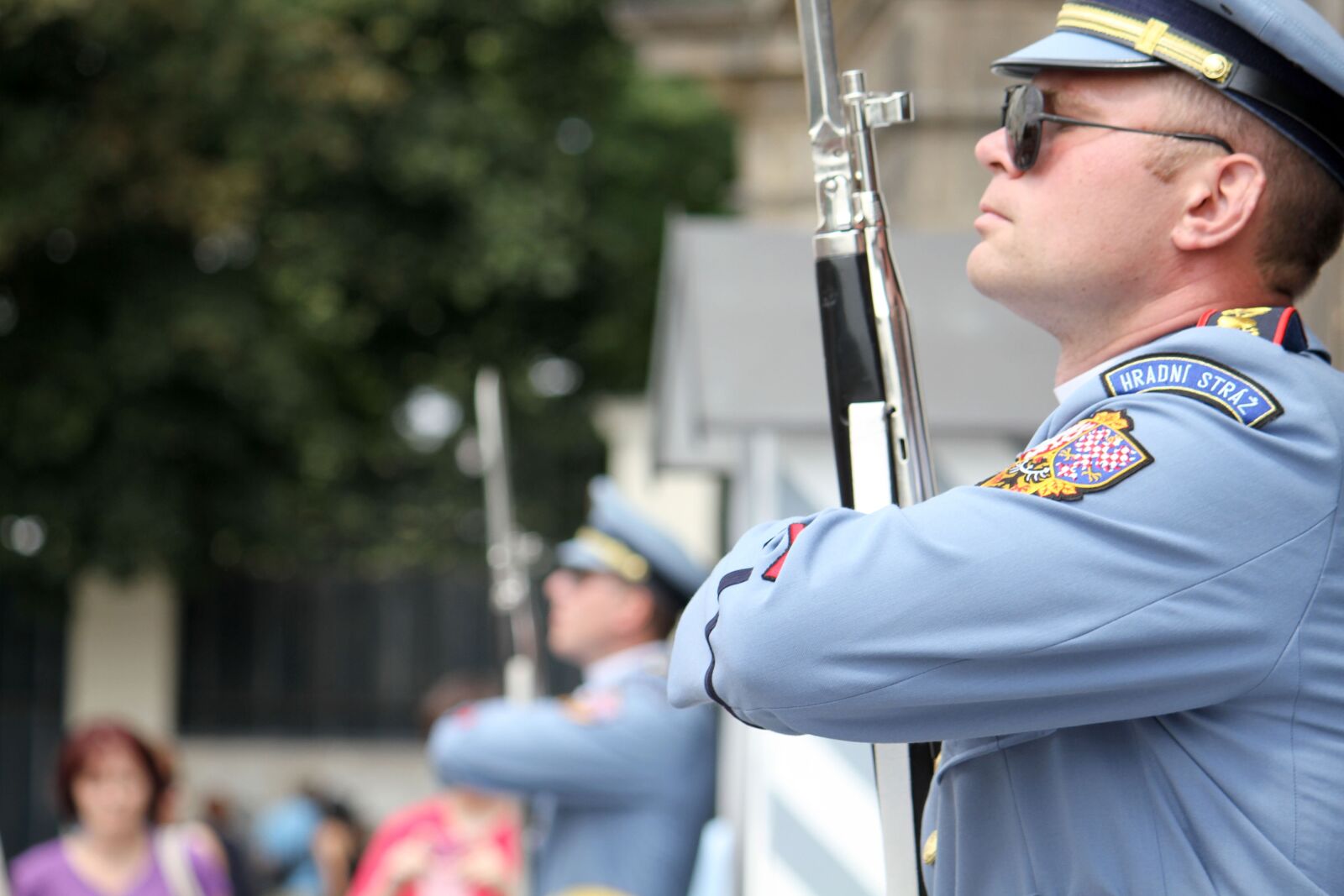Canon EOS 7D sample photo. Prague, czech republic, guards photography