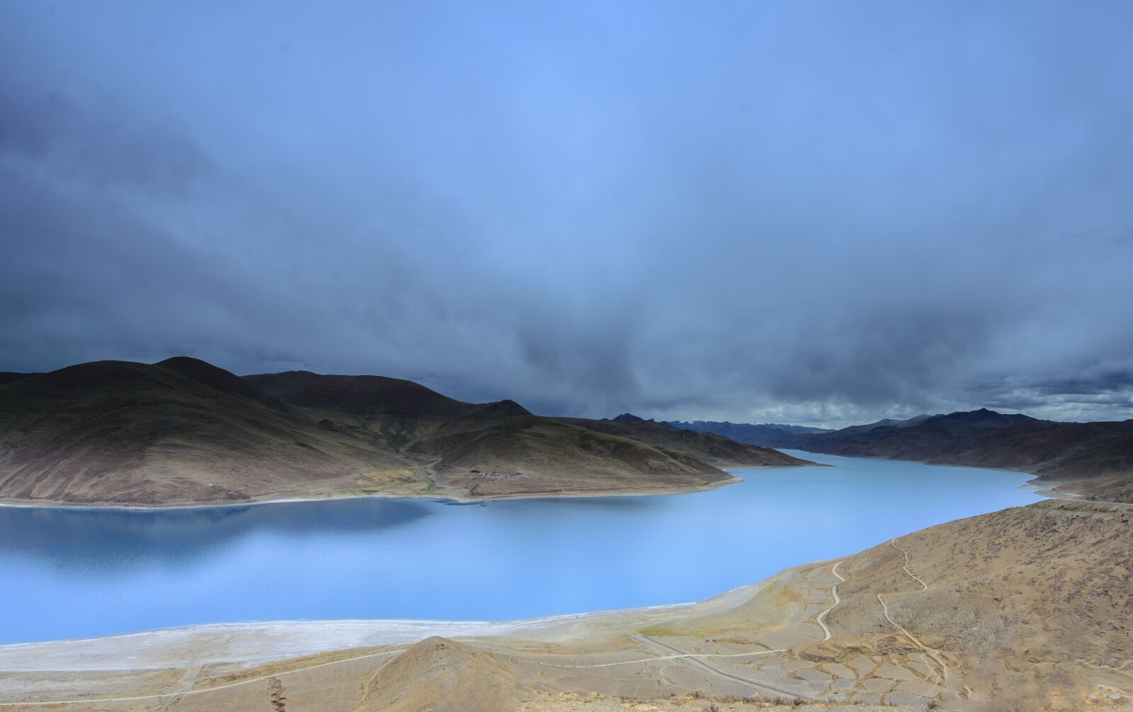 Nikon D610 sample photo. Lake, landscape, mountain range photography