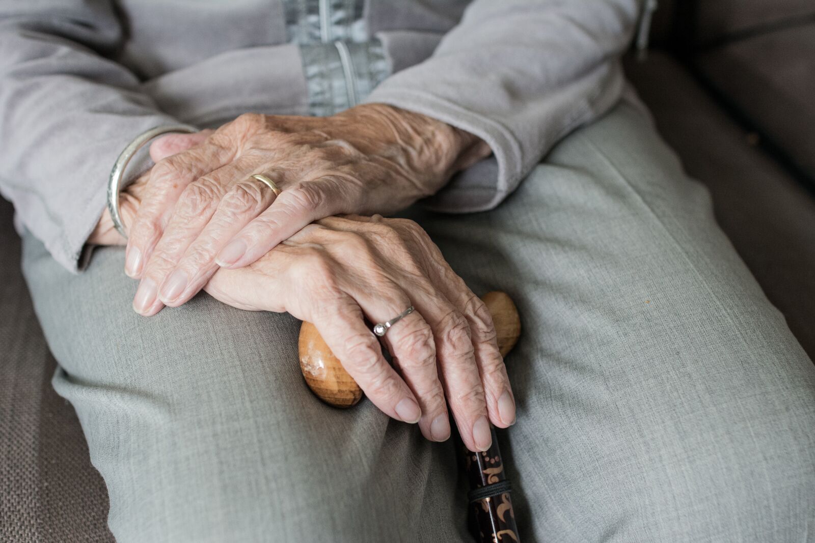 Nikon D5200 sample photo. Hand, human, woman photography