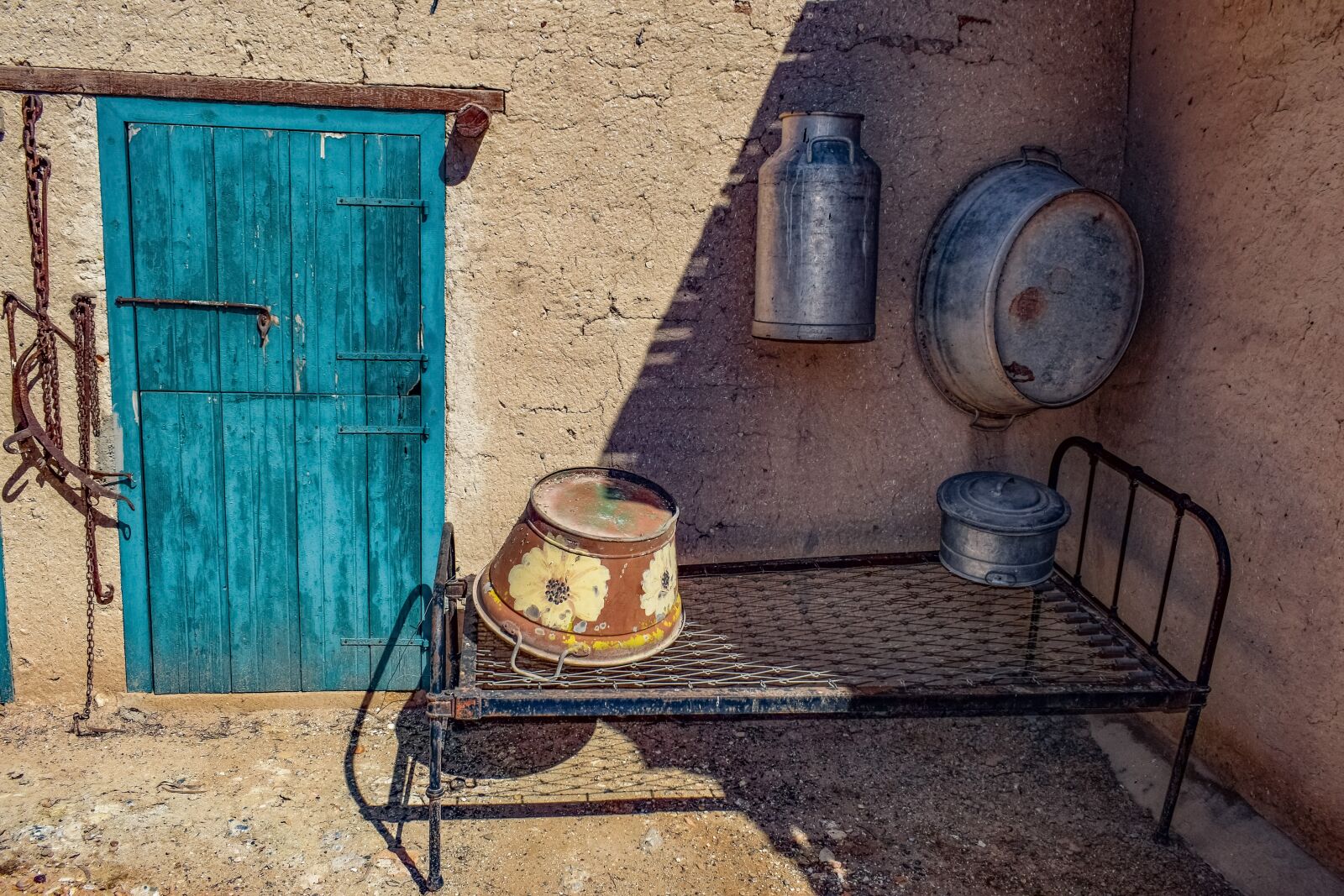 Nikon D3300 sample photo. Door, storehouse, wooden photography