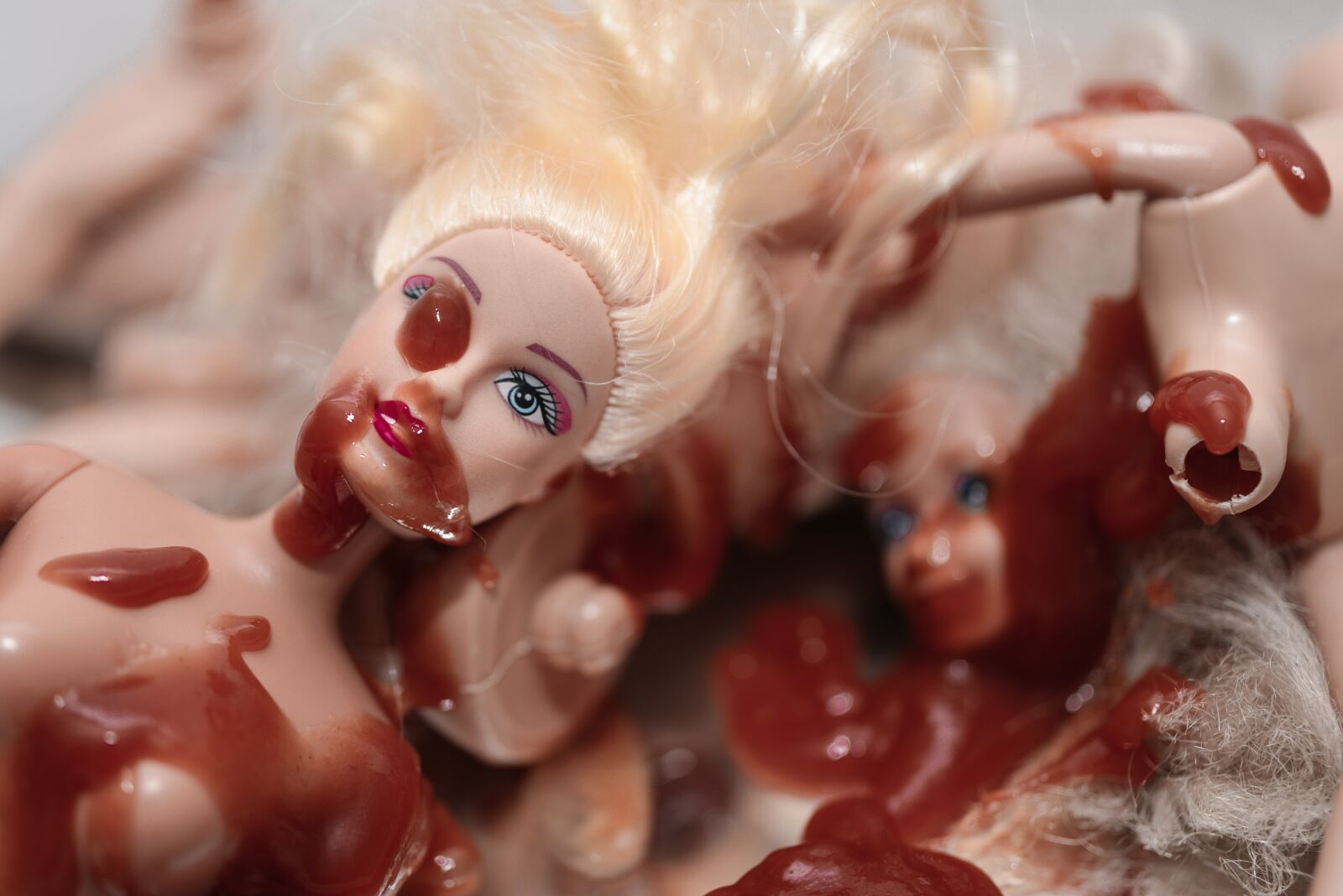 Nikon D610 sample photo. Doll, blood, horror photography