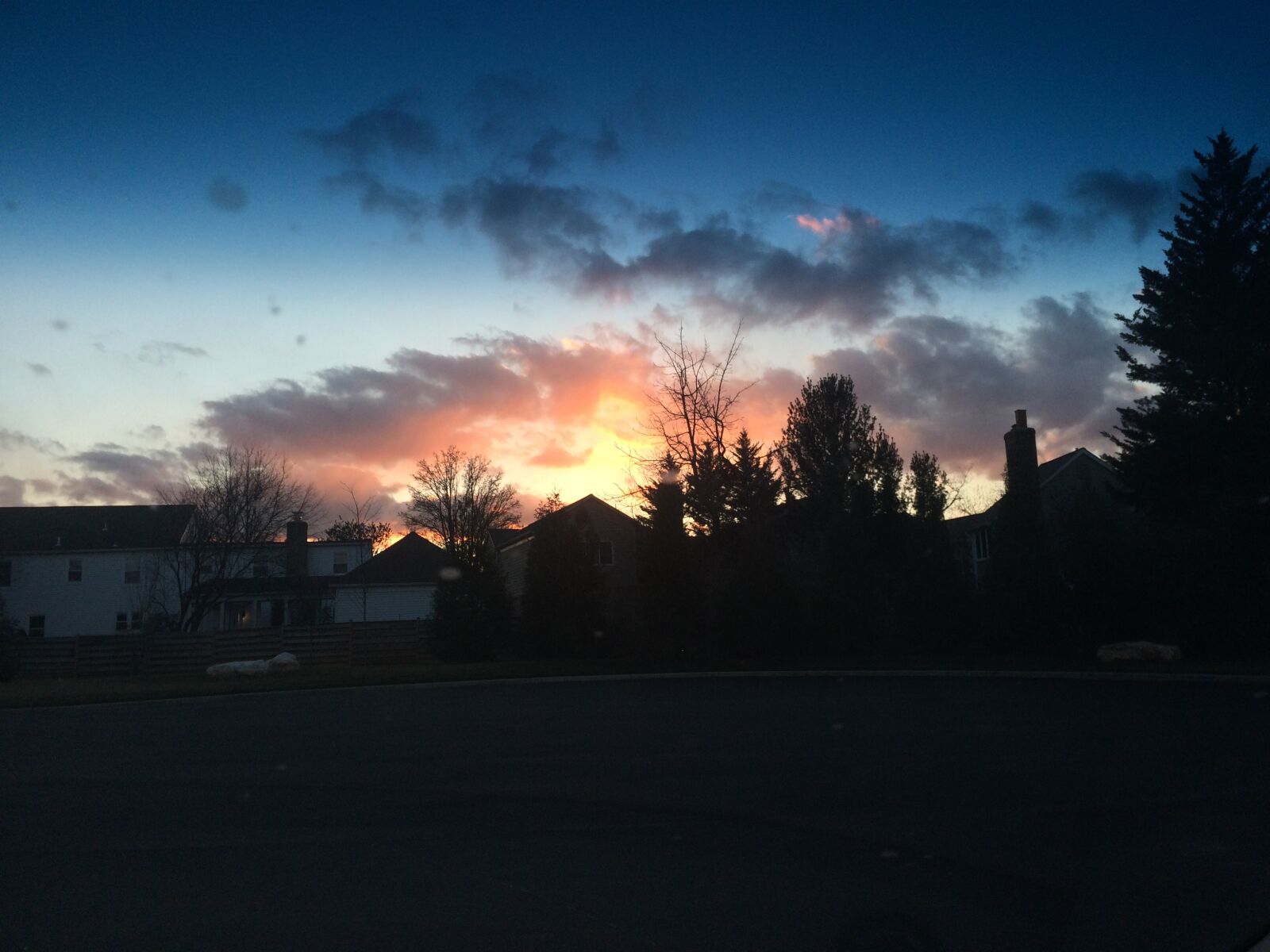 Apple iPhone 5s sample photo. Car, clouds, evening, sun photography