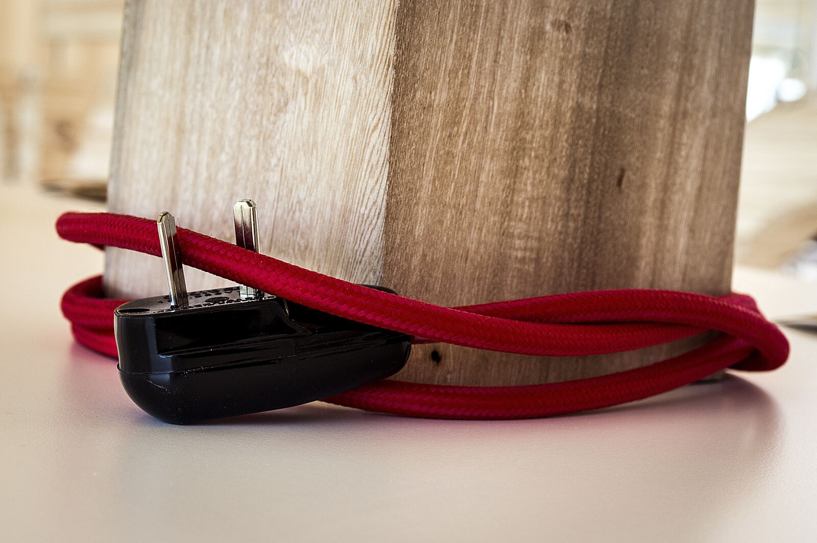 Nikon D3200 sample photo. Loop, red, lights photography