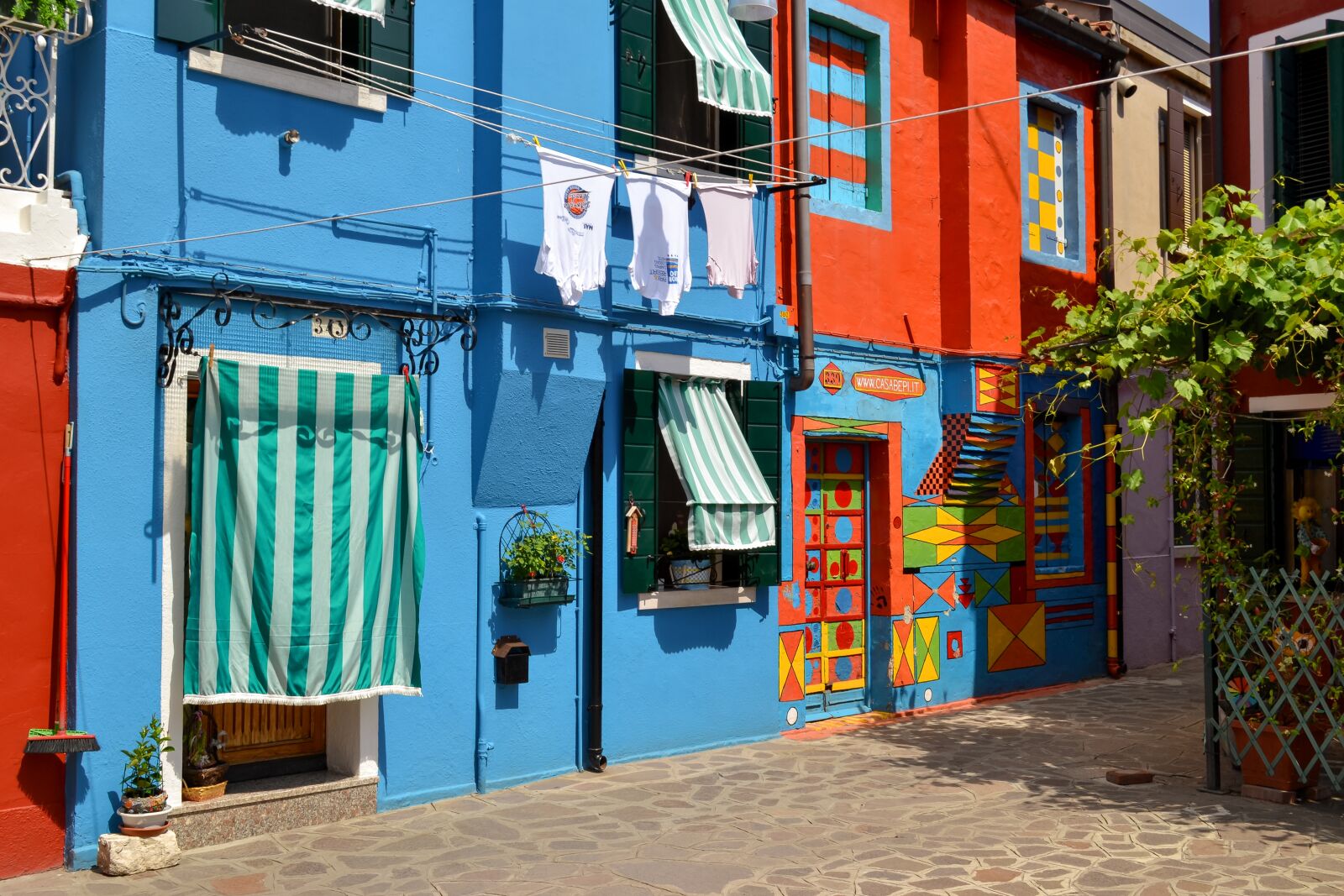Nikon D3100 sample photo. Burano, colours, colorful photography