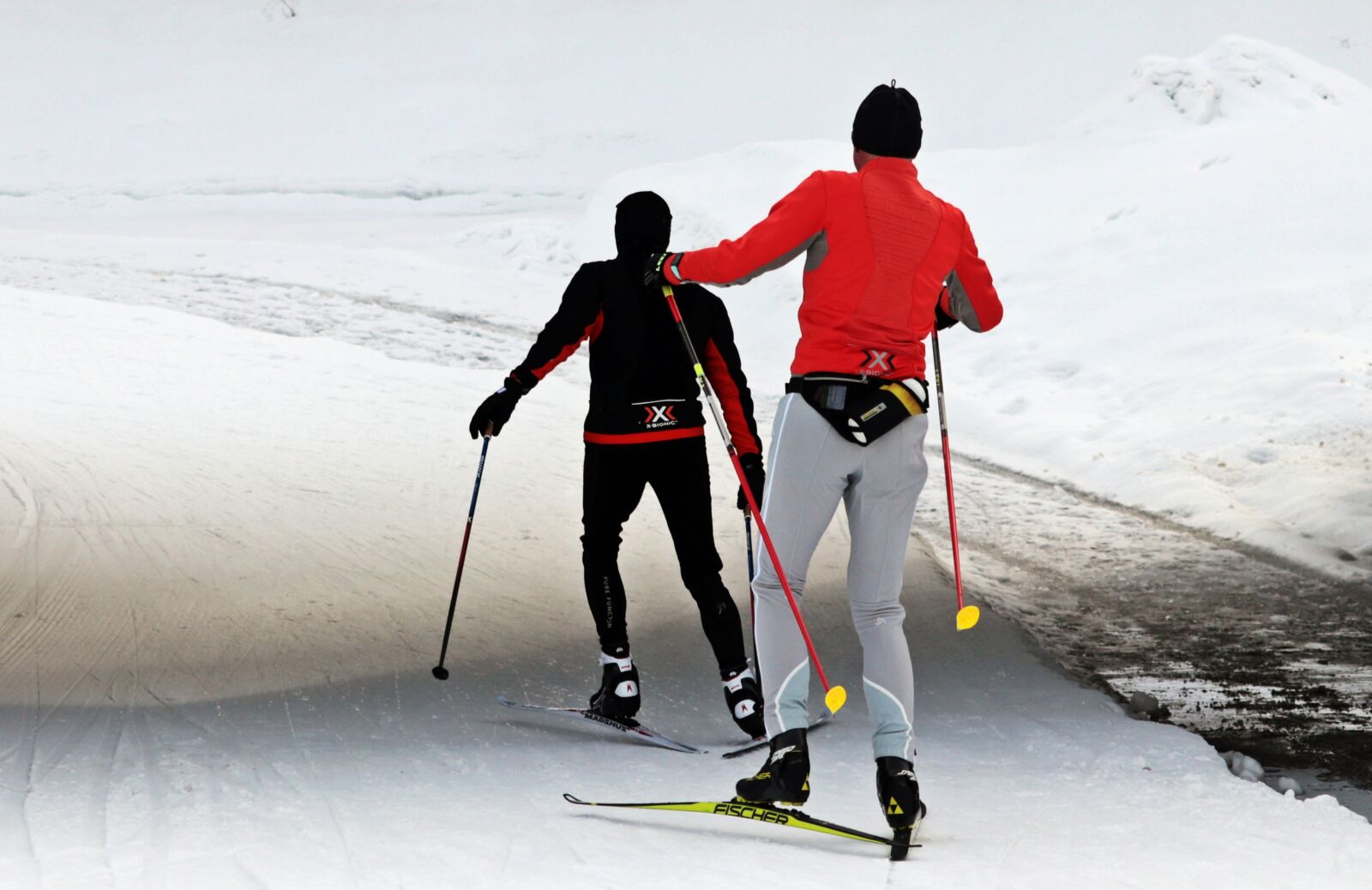 Canon EOS 80D sample photo. Cross country skiing, cross-country photography