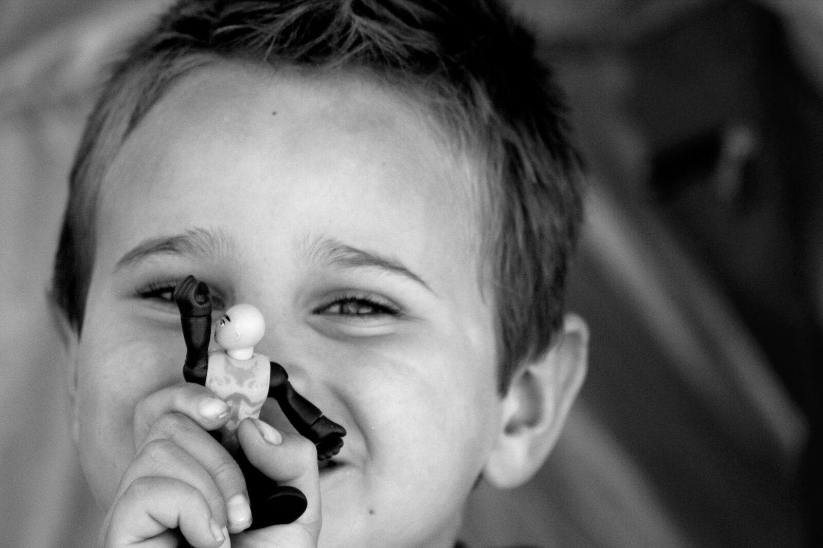 Canon EOS 550D (EOS Rebel T2i / EOS Kiss X4) sample photo. Boy, smile, happy photography