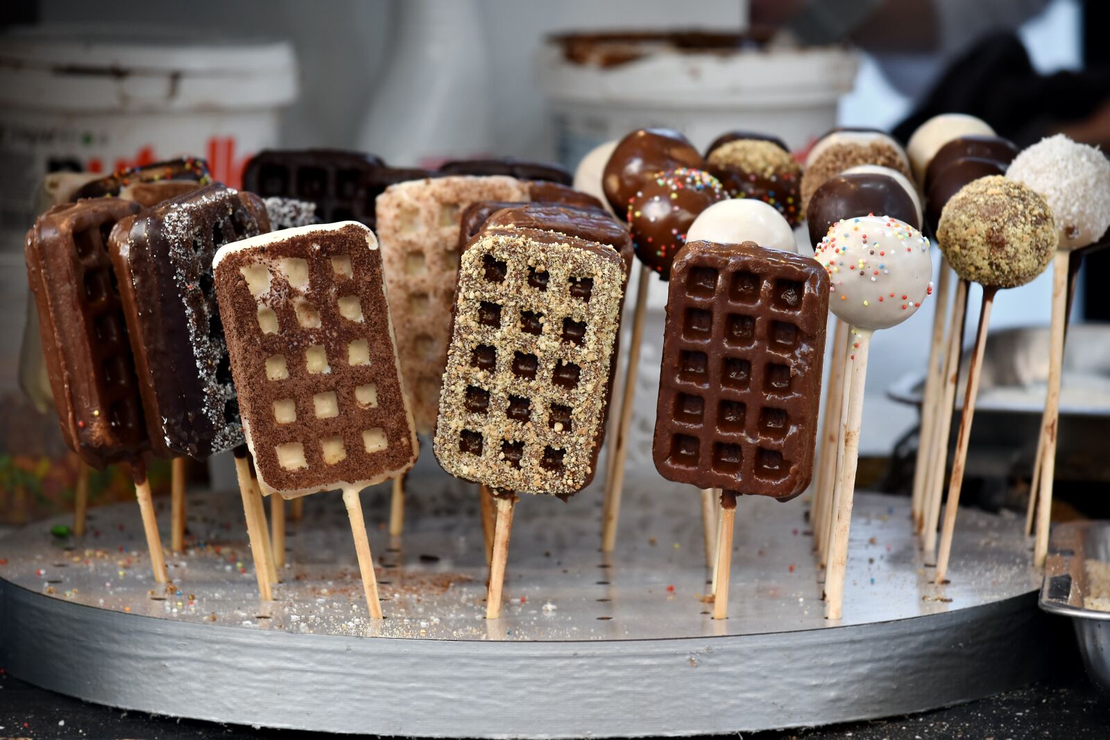 Nikon D5500 sample photo. Decoration, handmade, milk chocolate photography