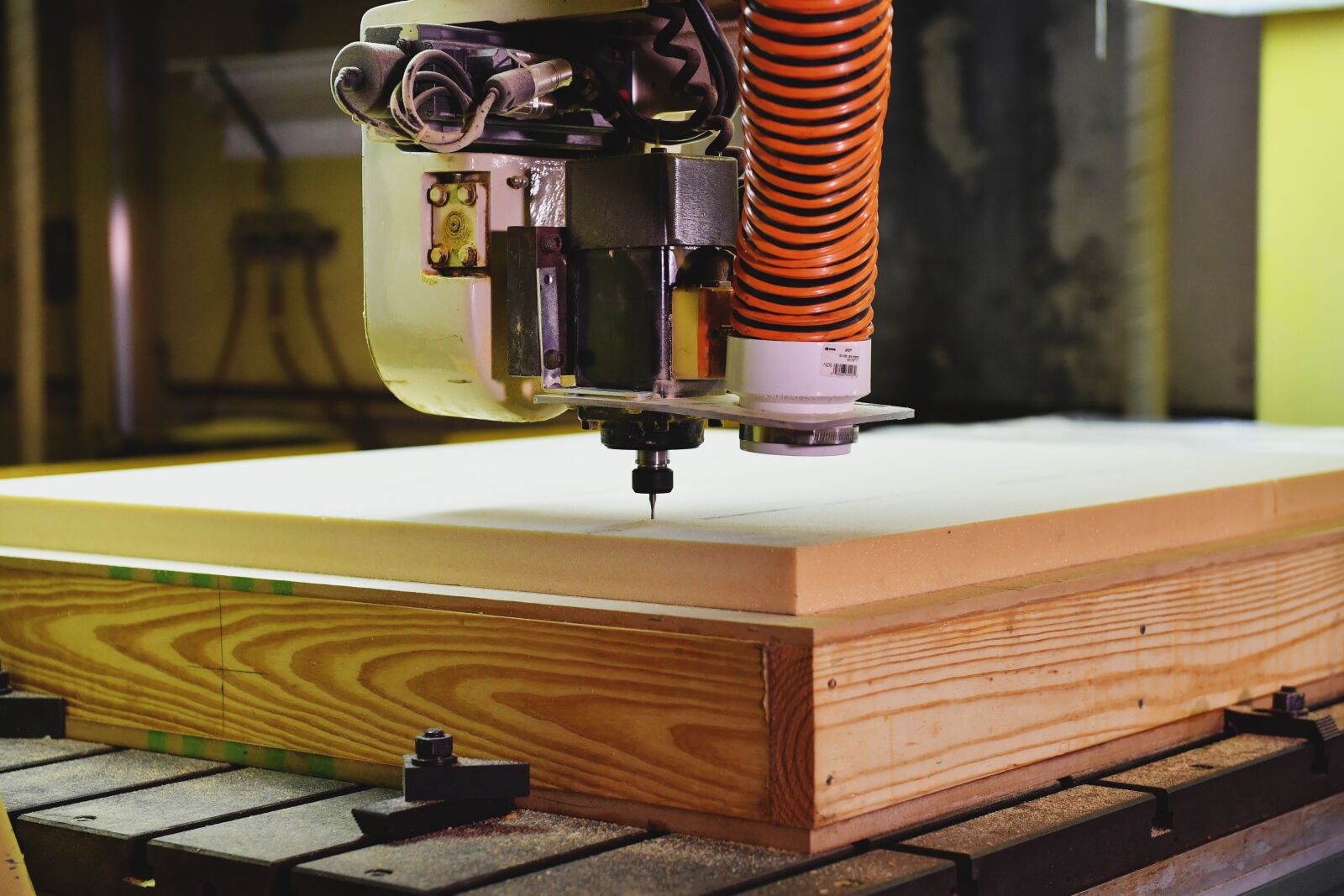 Nikon D5 sample photo. Router, core, manufacturing photography