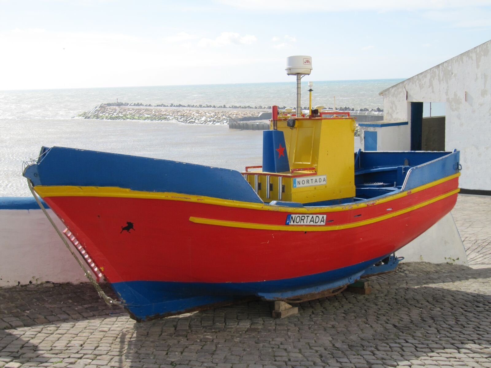 Canon PowerShot SX200 IS sample photo. Fishing boat, boat, port photography