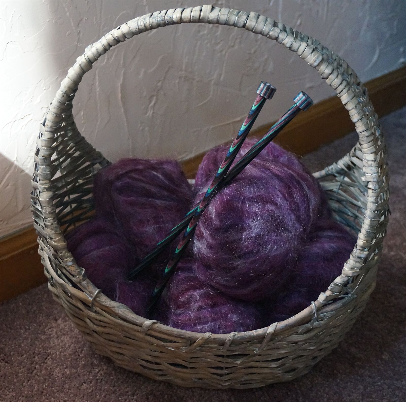 Sony Alpha NEX-5T sample photo. Mohair yarn in a photography