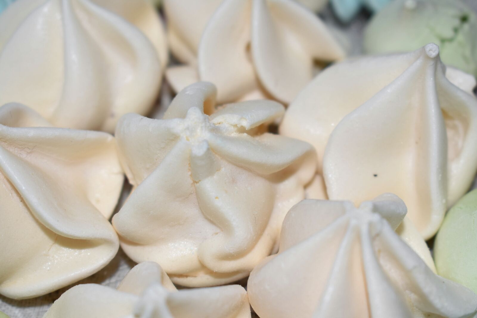 Nikon D3400 sample photo. Dessert, tenderness, sweets photography