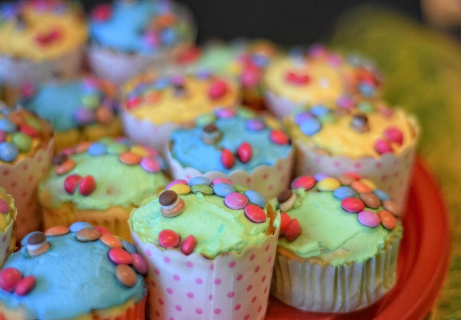 Nikon D7200 sample photo. Cupcake, muffin, cake photography
