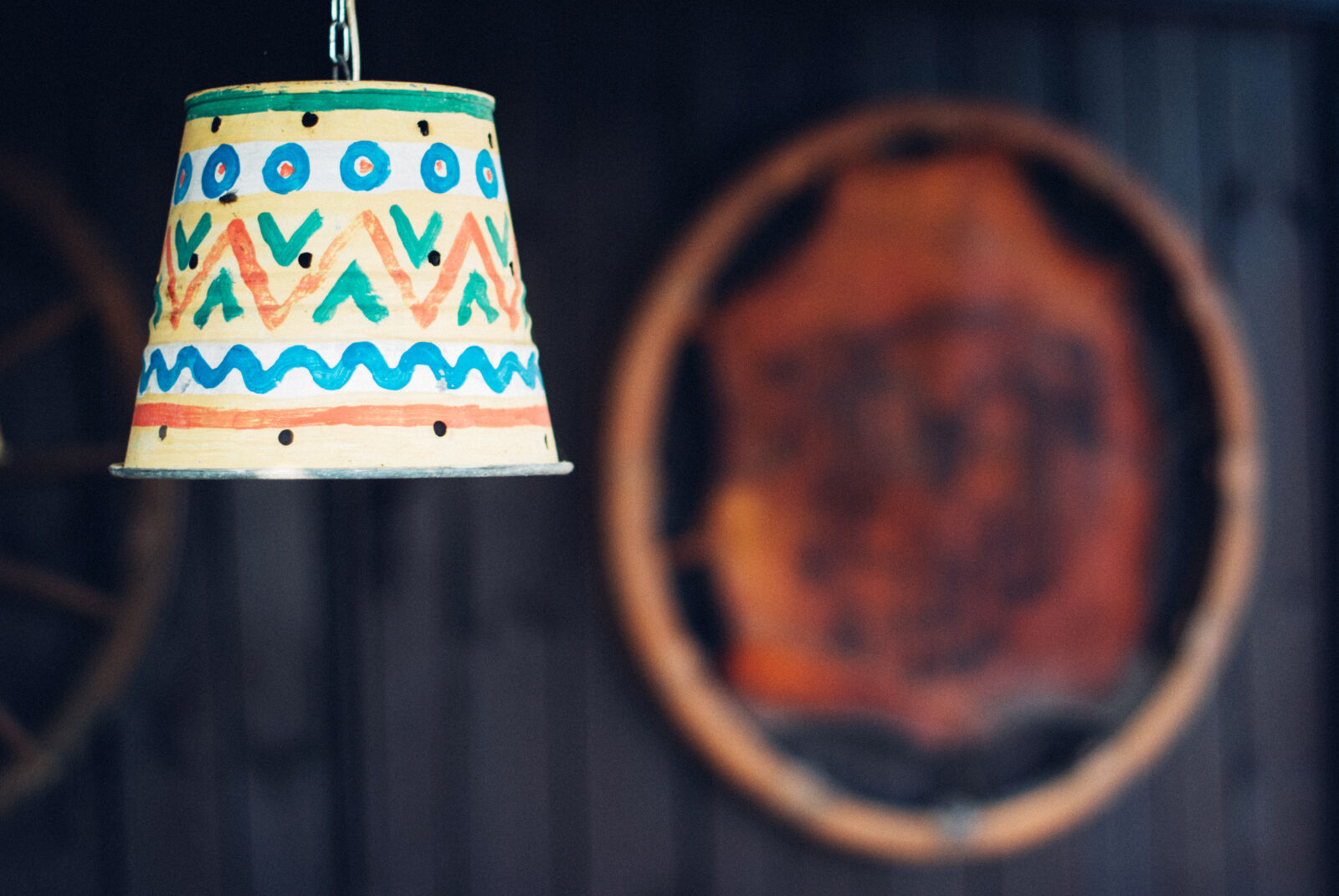 Nikon D60 sample photo. Bar, lamp, pub photography