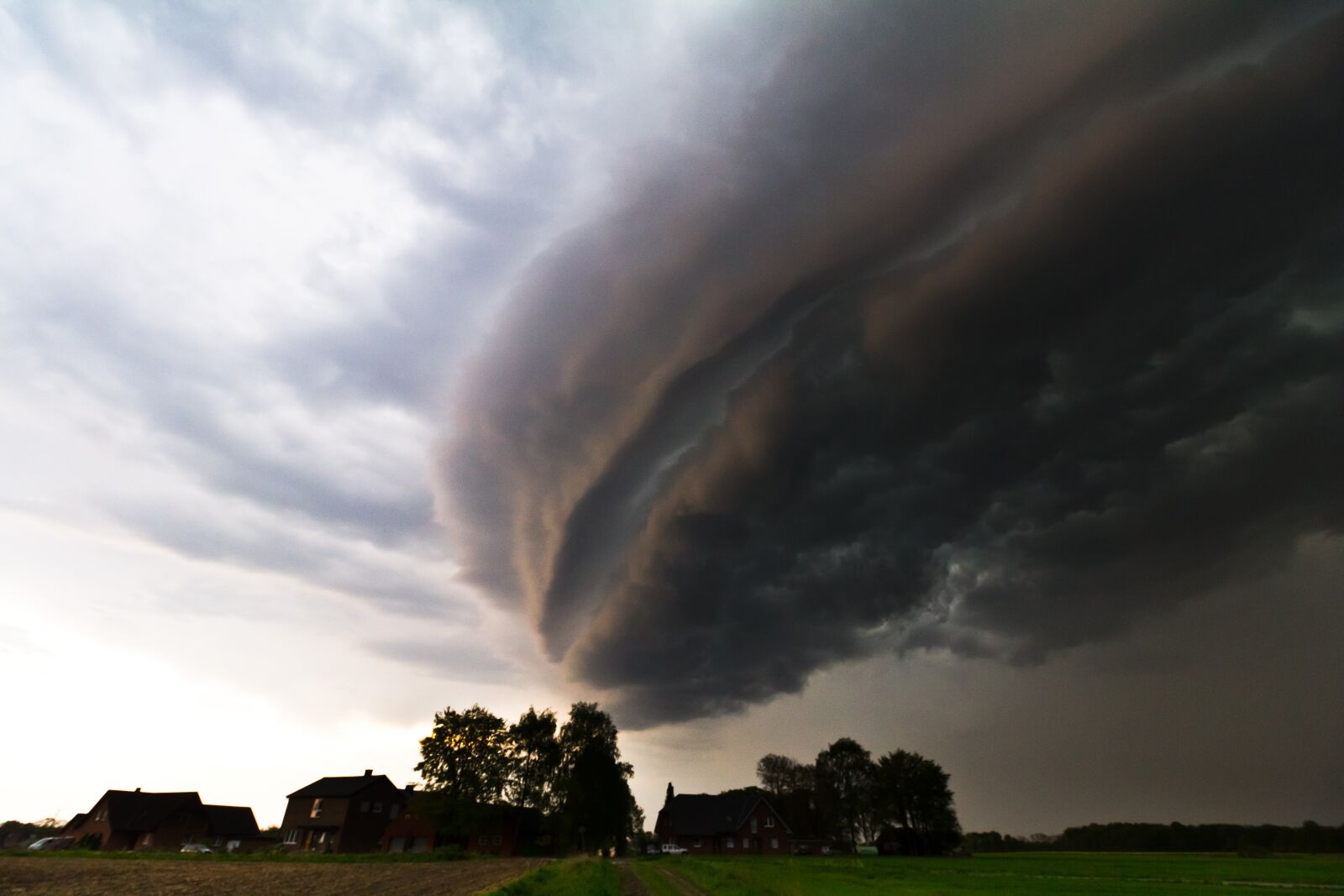 Canon EOS 60D sample photo. Thunderstorm, storm, cumulonimbus photography