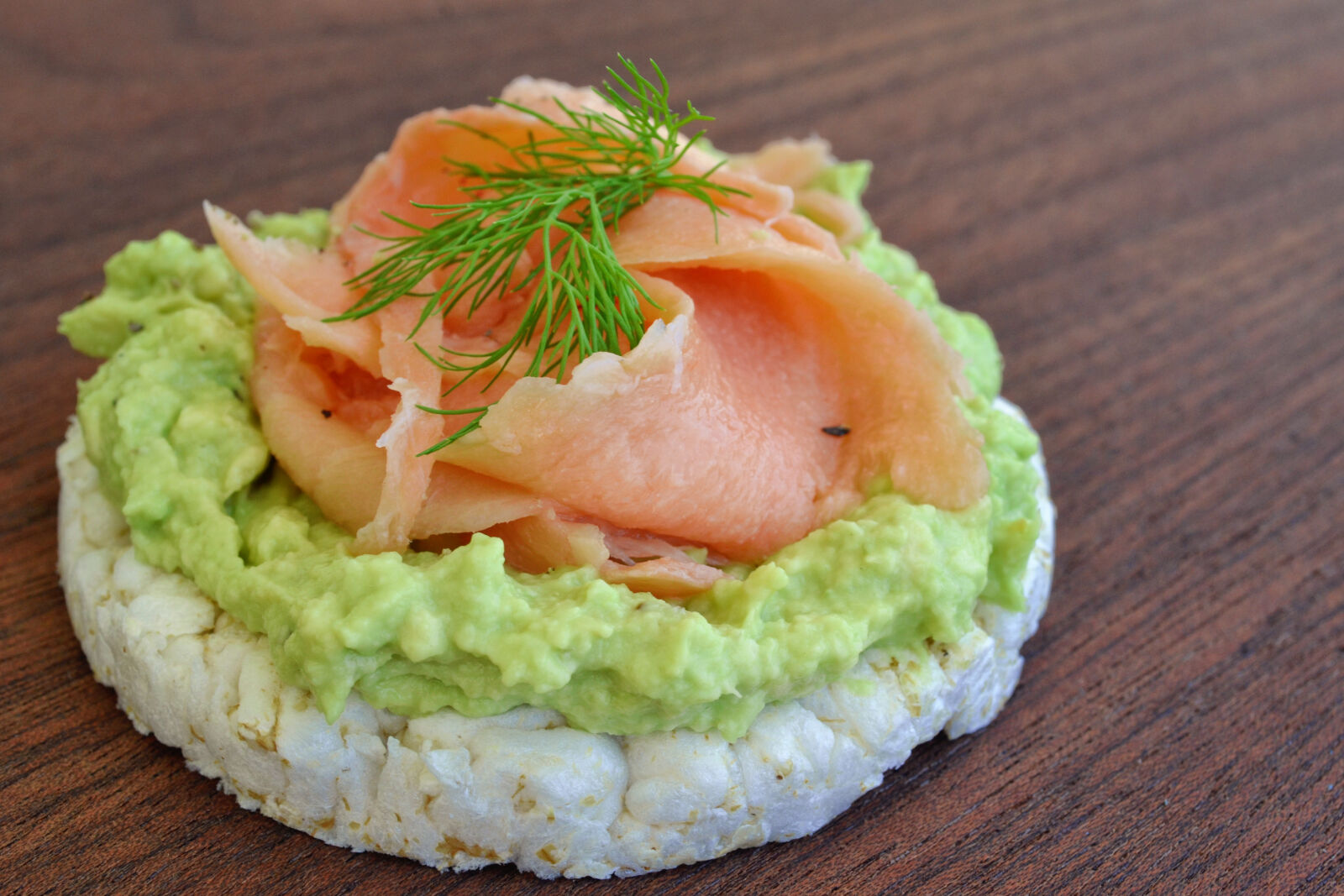 Nikon D3100 sample photo. Asian, avocado, cereal, dill photography
