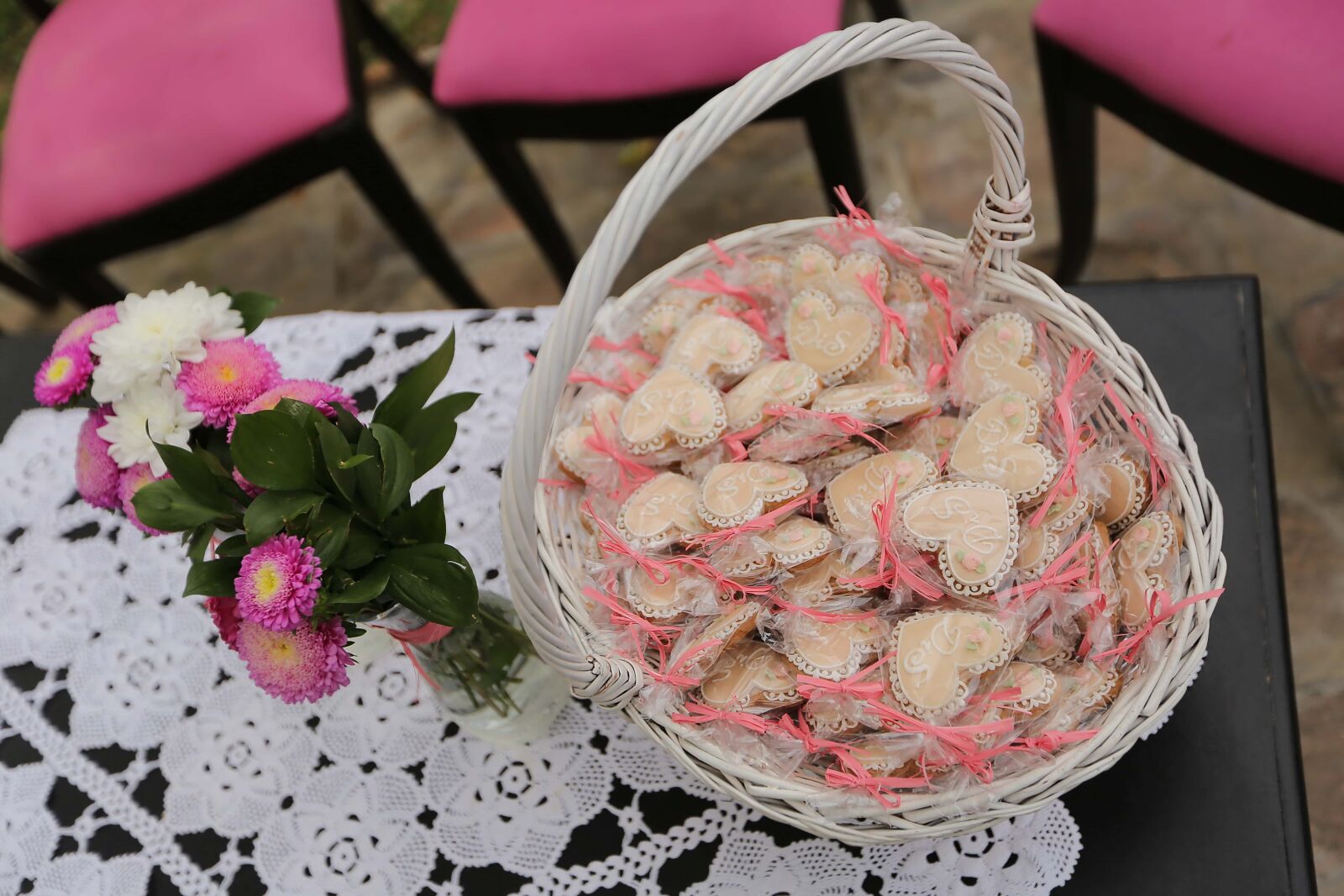 Canon EF 16-35mm F2.8L II USM sample photo. Hearts, handmade, wicker basket photography