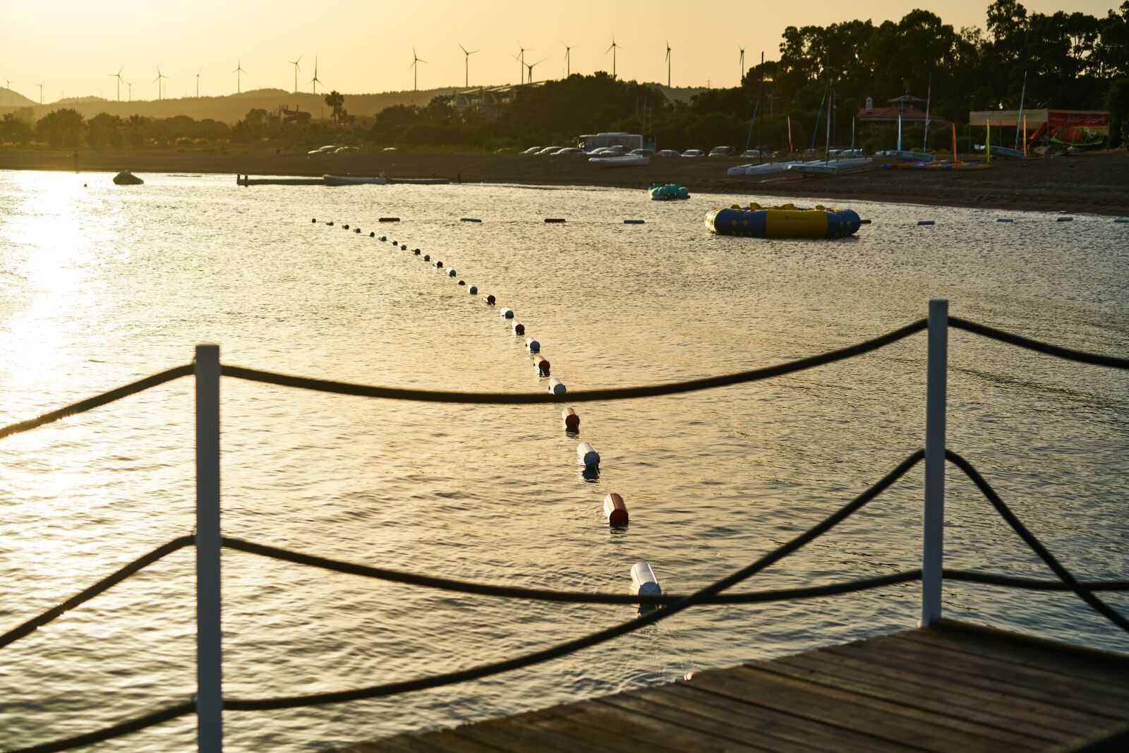 Sony FE 70-200mm F4 G OSS sample photo. Sunset, beach, marine photography