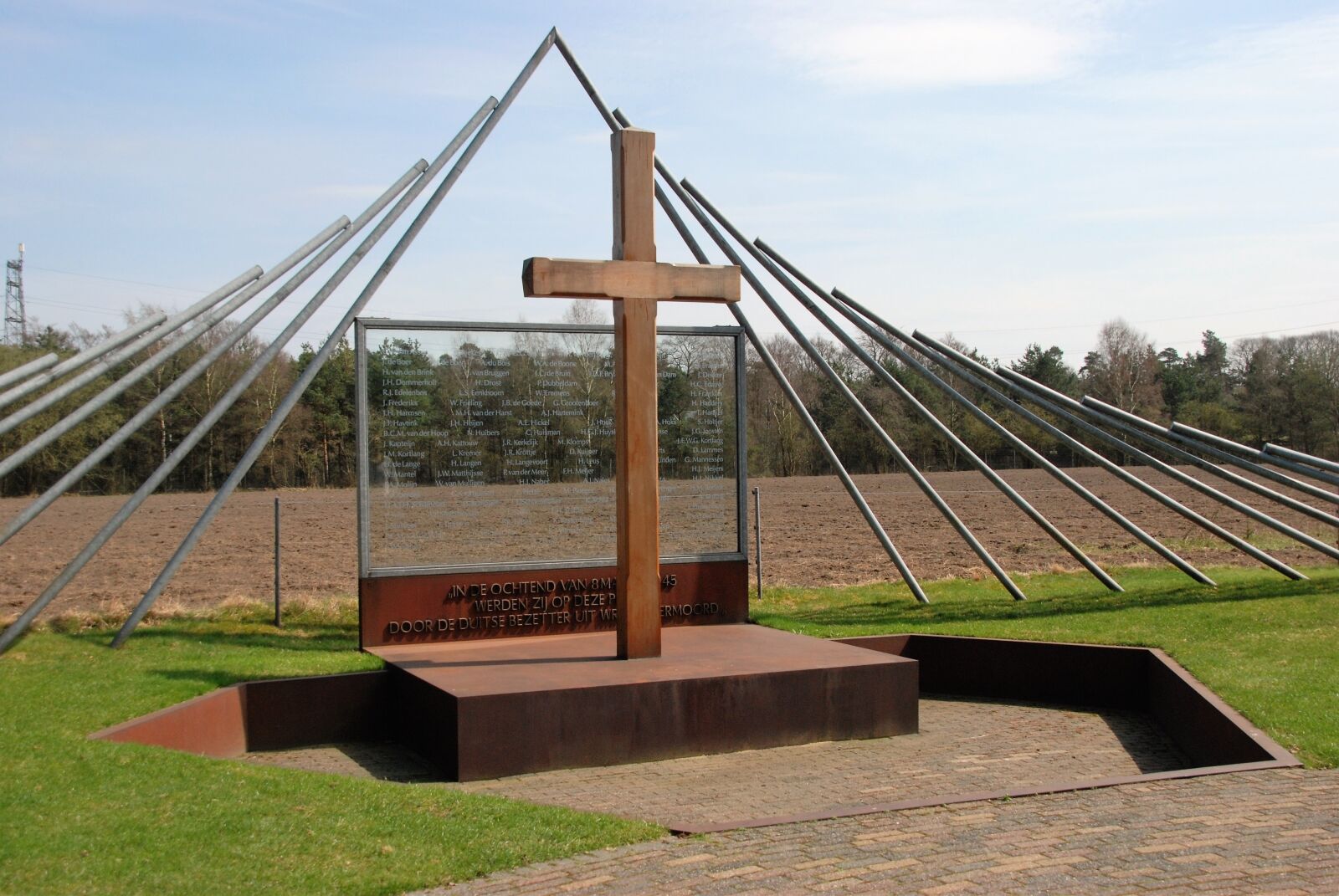 Nikon D80 sample photo. Monument, second world war photography