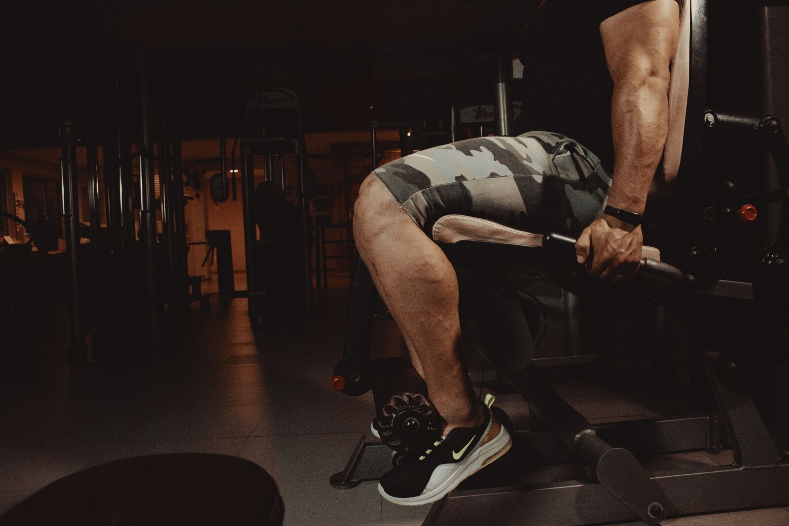 Canon EF-S 24mm F2.8 STM sample photo. Bodybuilding, academy, man photography