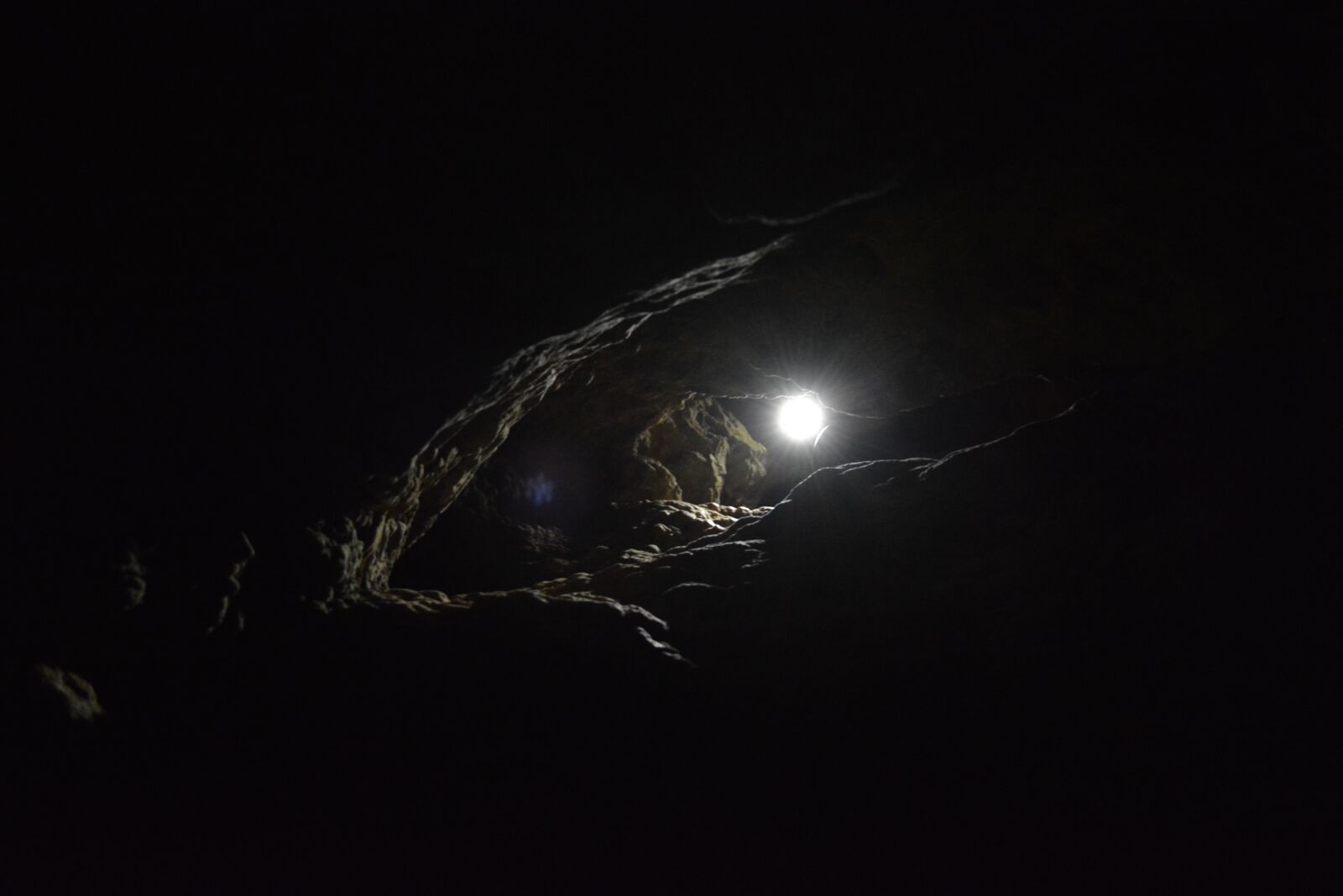 Nikon D5200 sample photo. Dark, light, cave photography