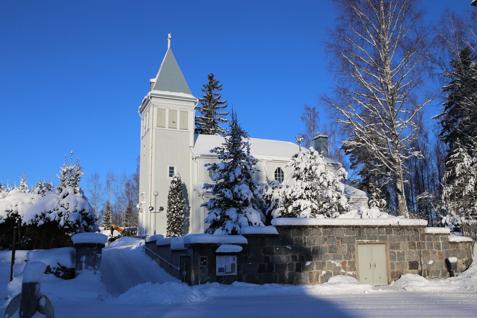 Canon EOS 6D + Canon EF 24-70mm F2.8L USM sample photo. Winter, snow, frost photography