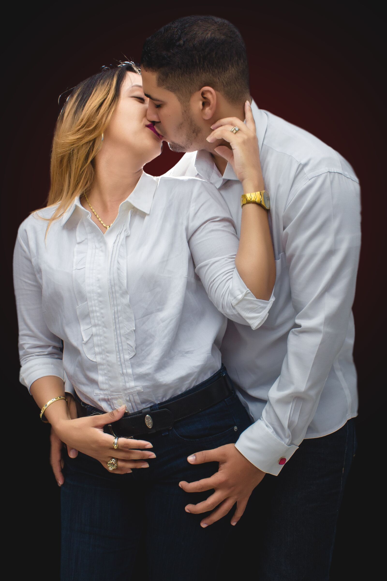 Canon EOS 60D sample photo. Couple, kissing, embrace photography
