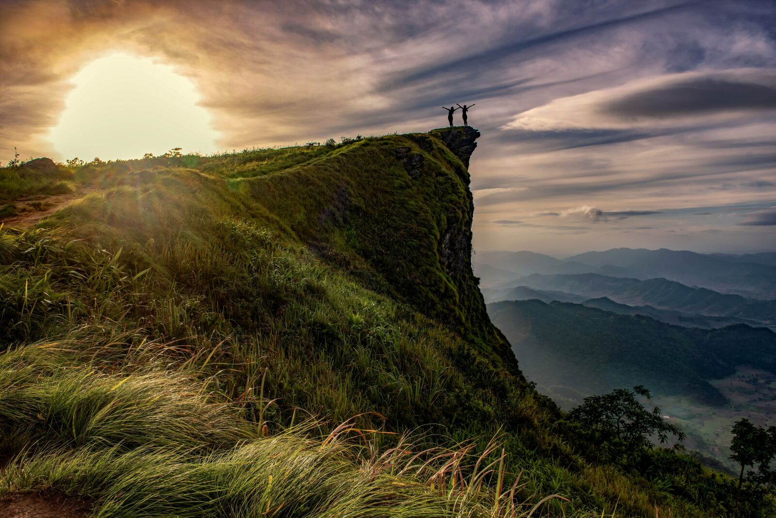 Nikon D810 sample photo. Cliff, adventure, above photography