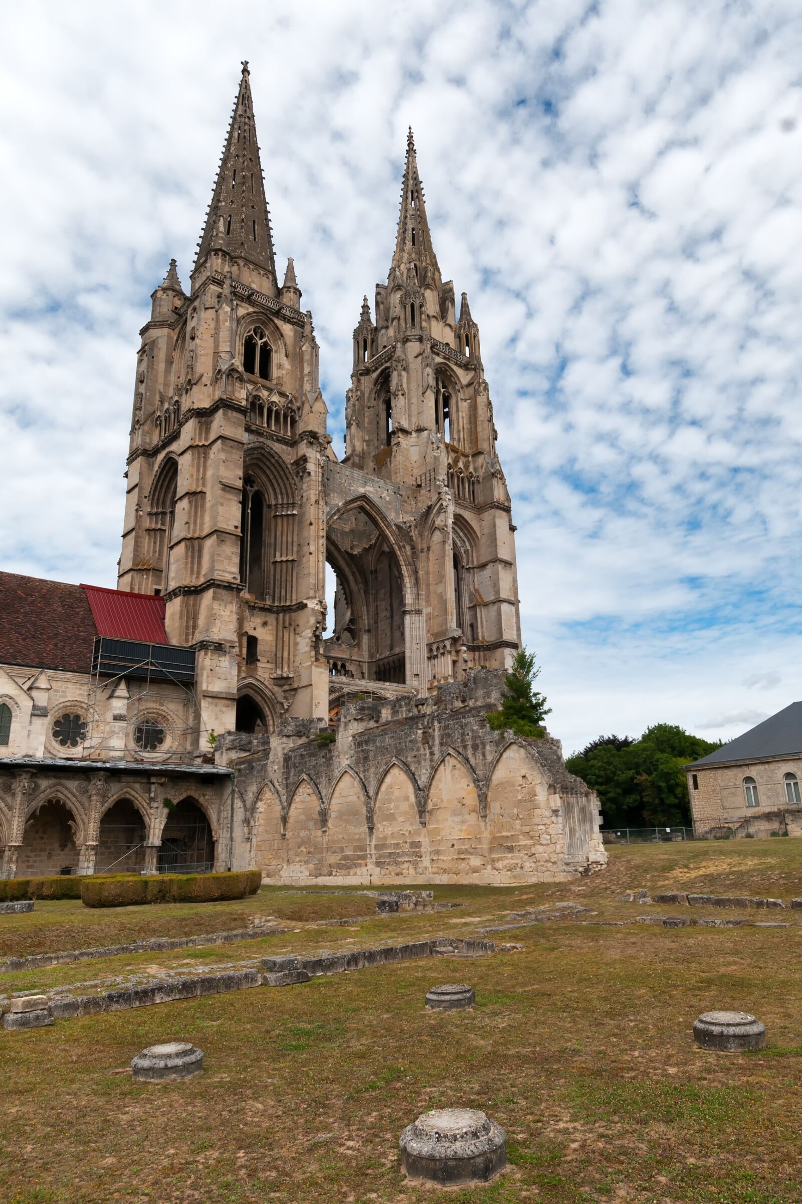 Nikon D300S sample photo. Abandoned, cathedral, church photography