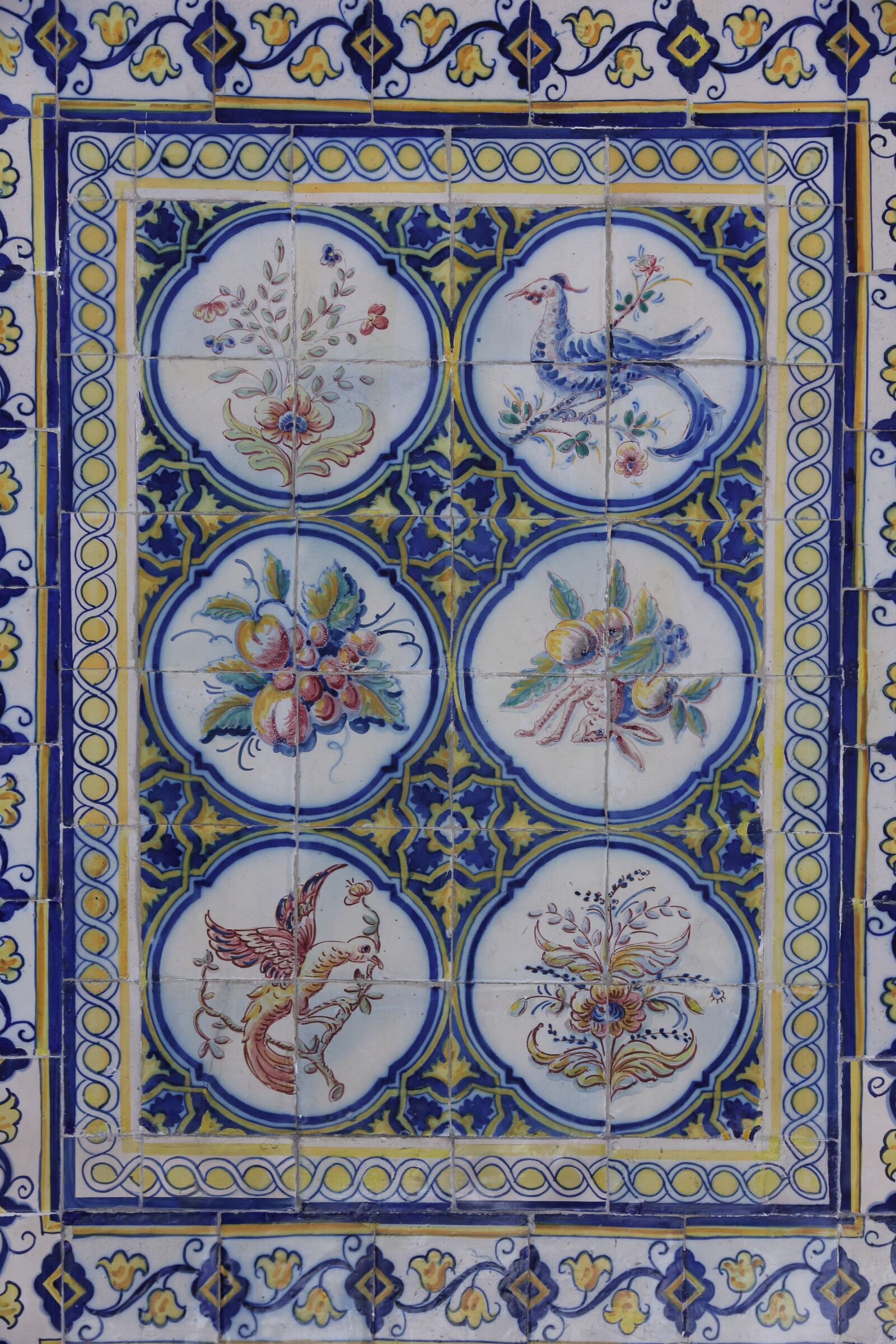 Canon EOS 550D (EOS Rebel T2i / EOS Kiss X4) sample photo. Portugal, ceramic tiles, wall photography