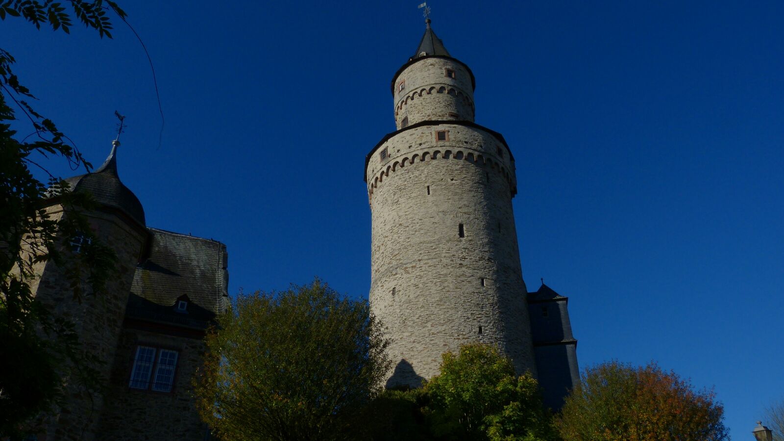 Panasonic Lumix DMC-FZ150 sample photo. Idstein, hexenturm, places of photography