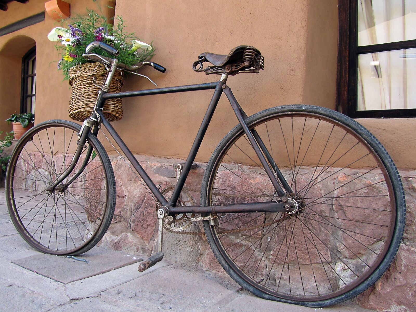 Canon PowerShot SX210 IS sample photo. Bicycle, vintage, old photography
