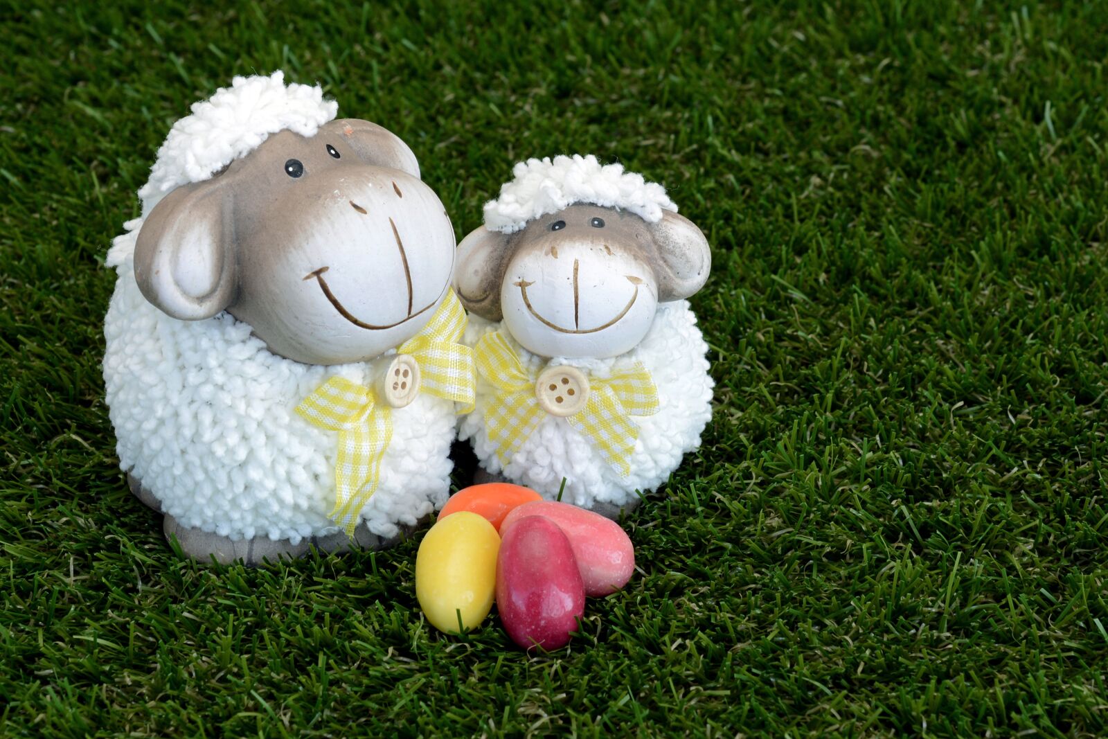 Nikon D7100 sample photo. Sheep, easter, sugar eggs photography
