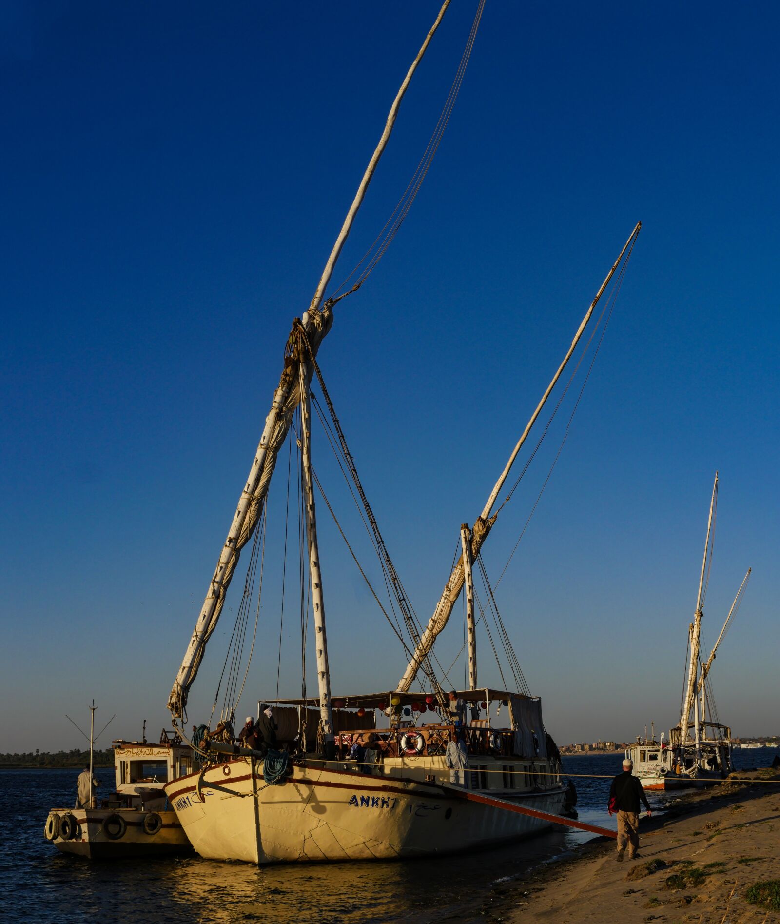 Panasonic Lumix DMC-GX8 sample photo. Sailing vessel, nile, egypt photography