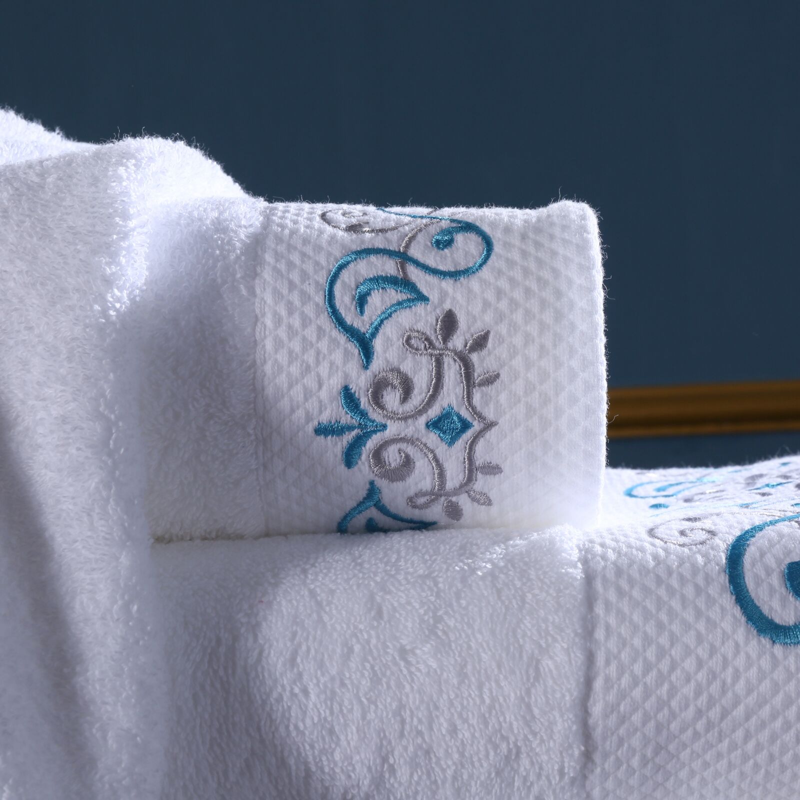 Canon EF 24-70mm F4L IS USM sample photo. Textiles, fabric, cotton photography