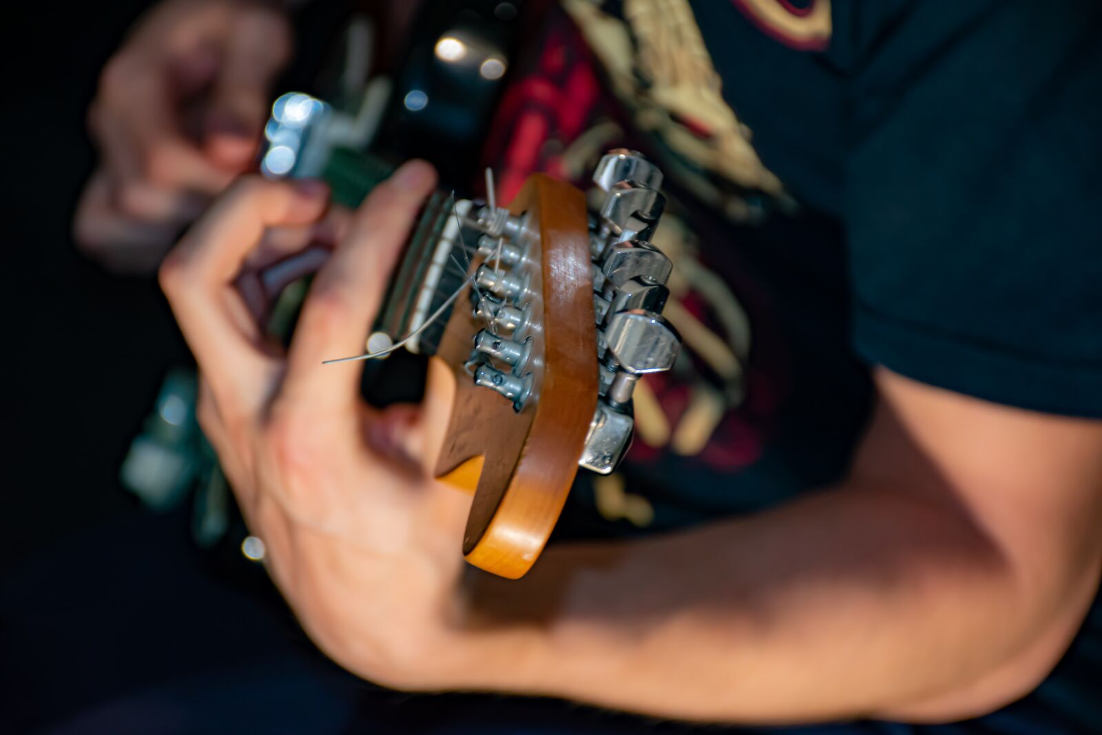 Nikon D5600 sample photo. Guitar, guitarist, music photography